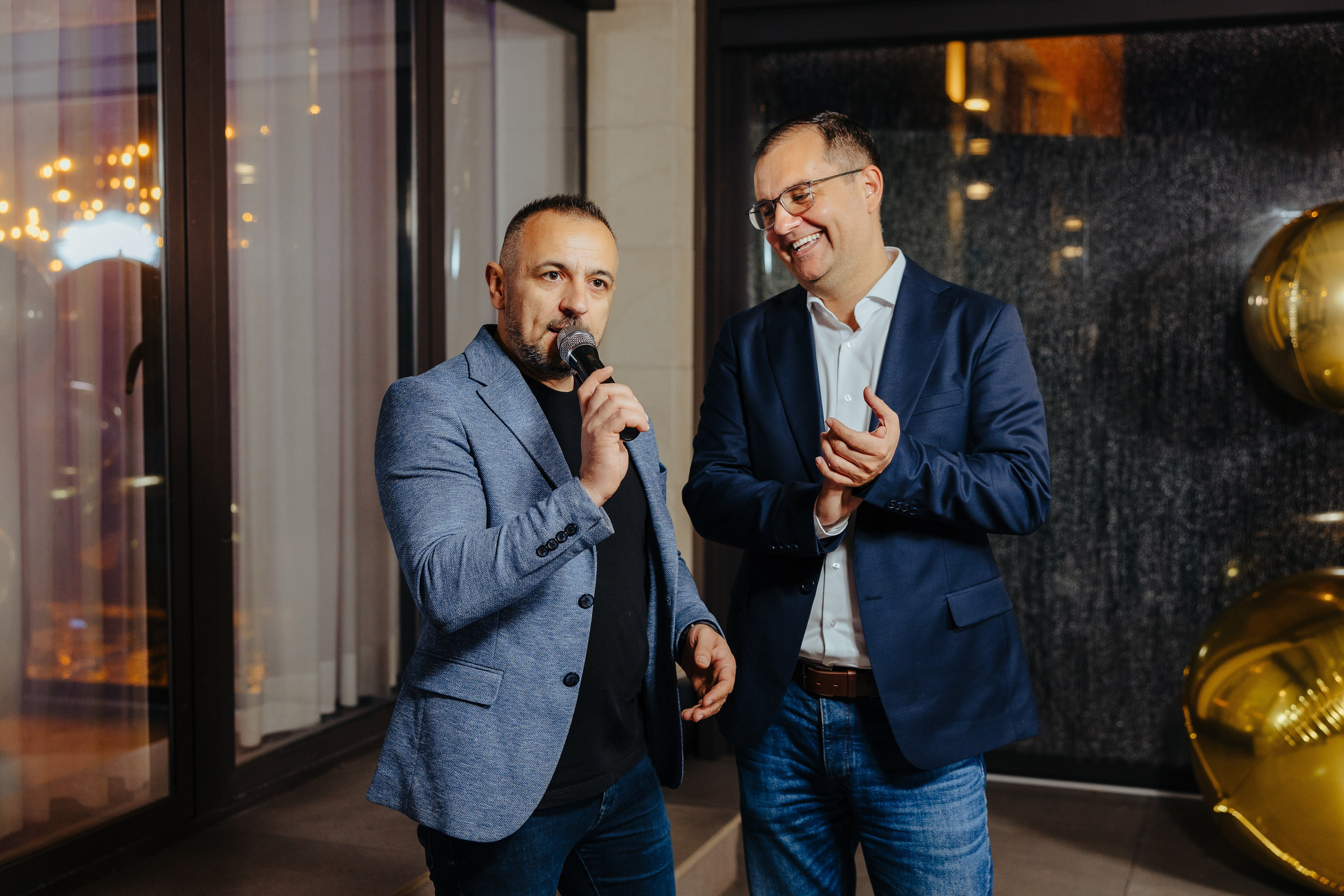 Mihai 40 ani. Fotograf de nuntă și evenimente private!