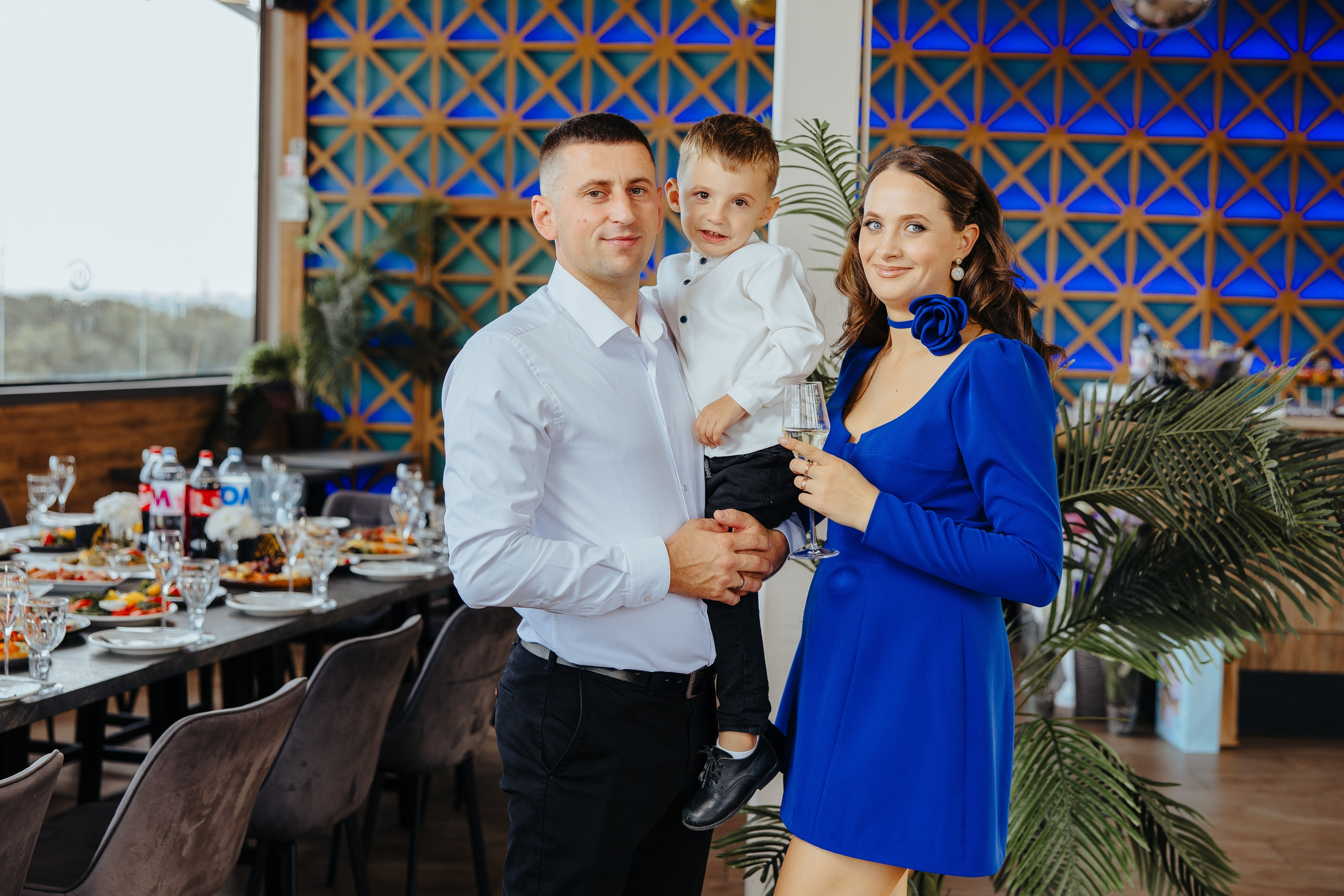 Nicoleta. Fotograf de nuntă și evenimente private!