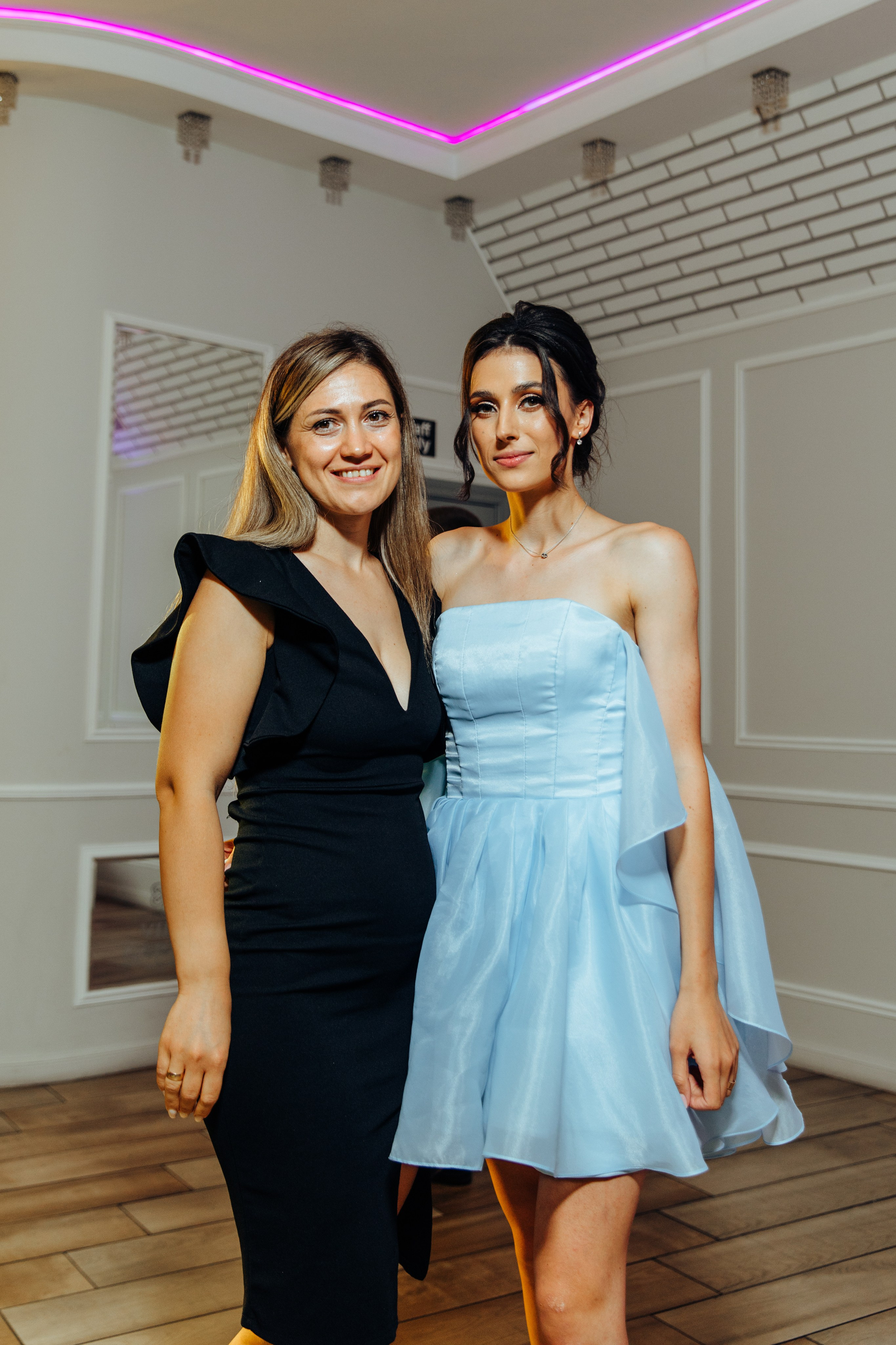 Antonia. Fotograf de nuntă și evenimente private!