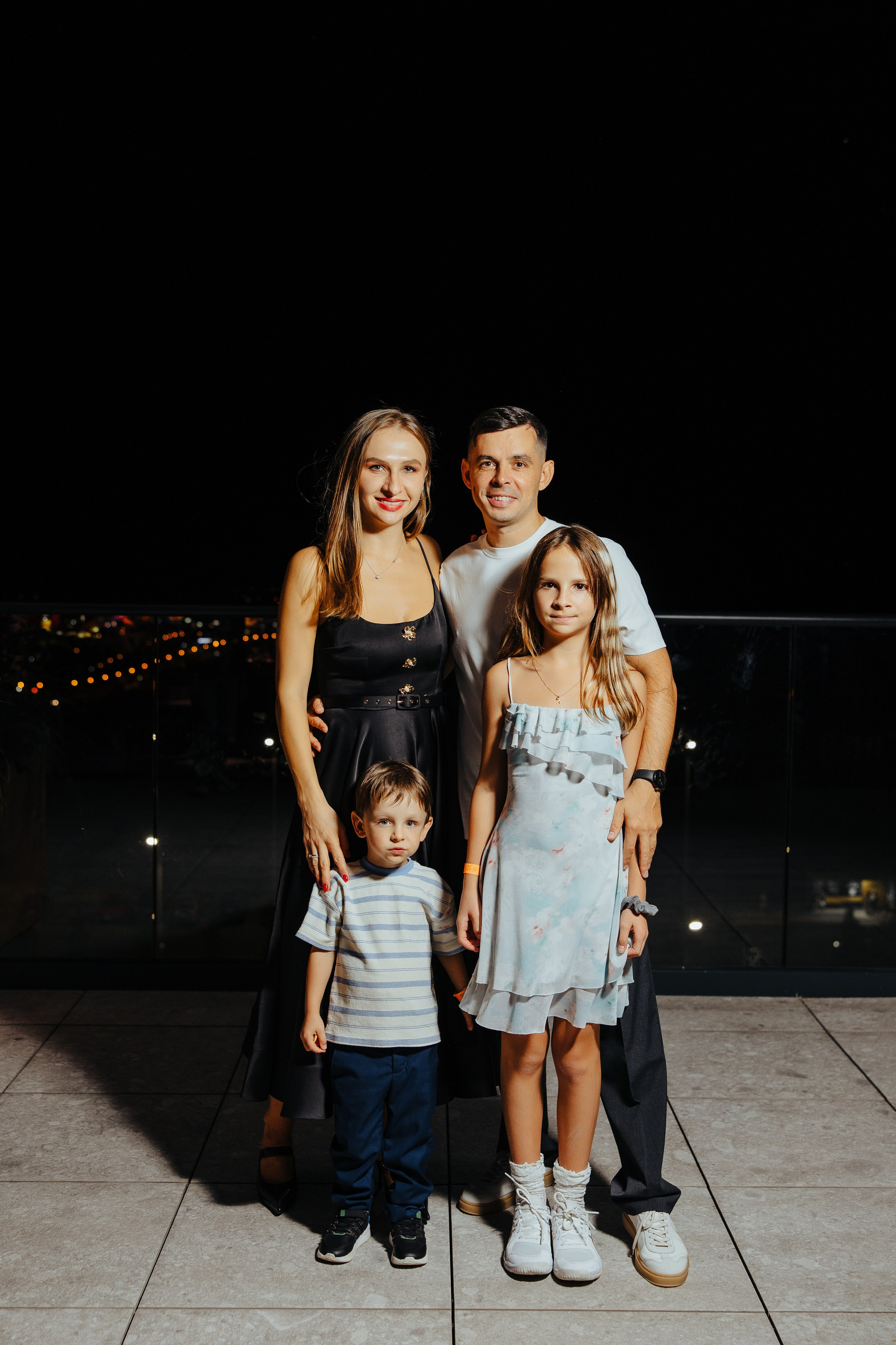 Oleg 40 ani. Fotograf de nuntă și evenimente private!