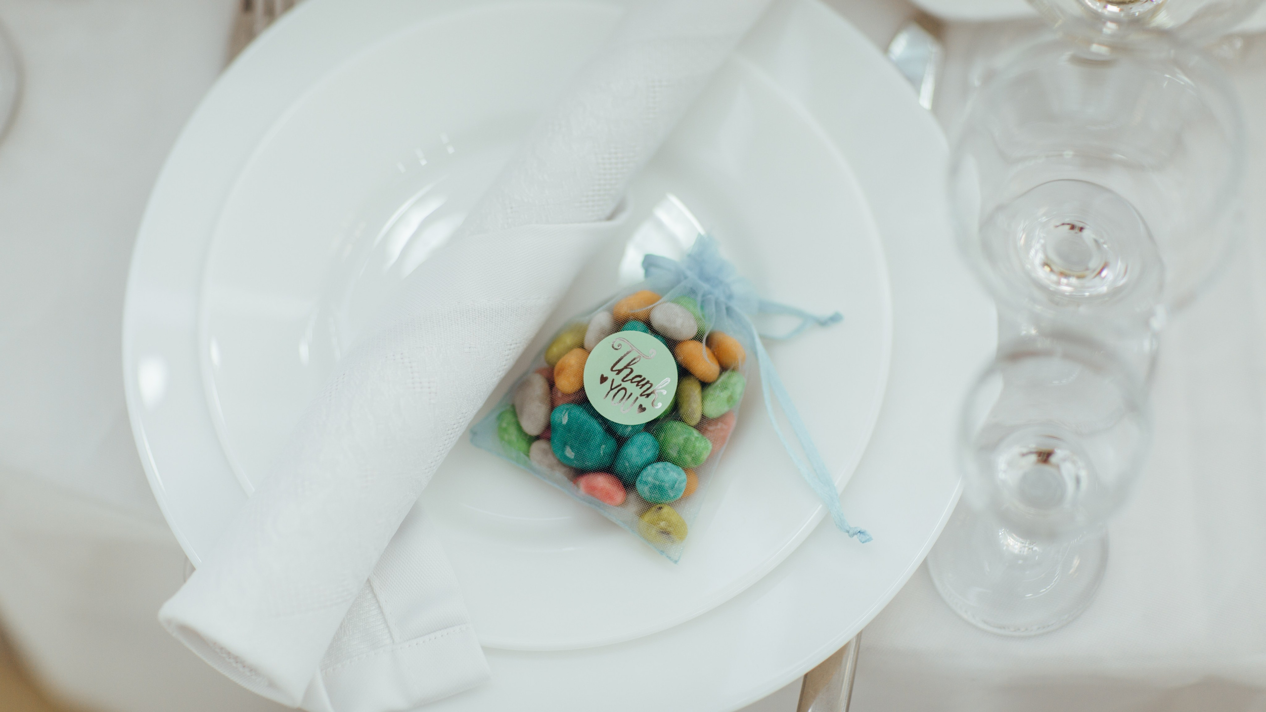 Ionel-Alessandro. Fotograf de nuntă și evenimente private!