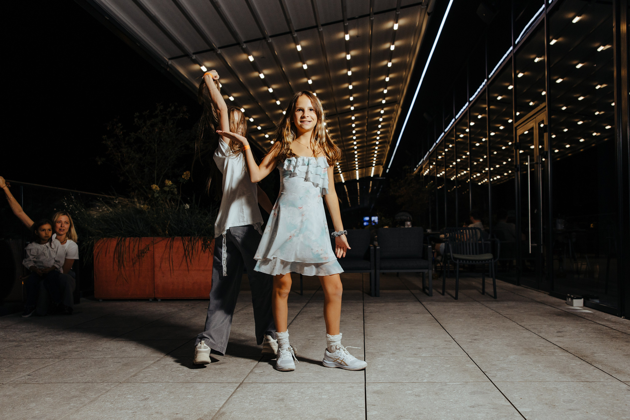 Oleg 40 ani. Fotograf de nuntă și evenimente private!