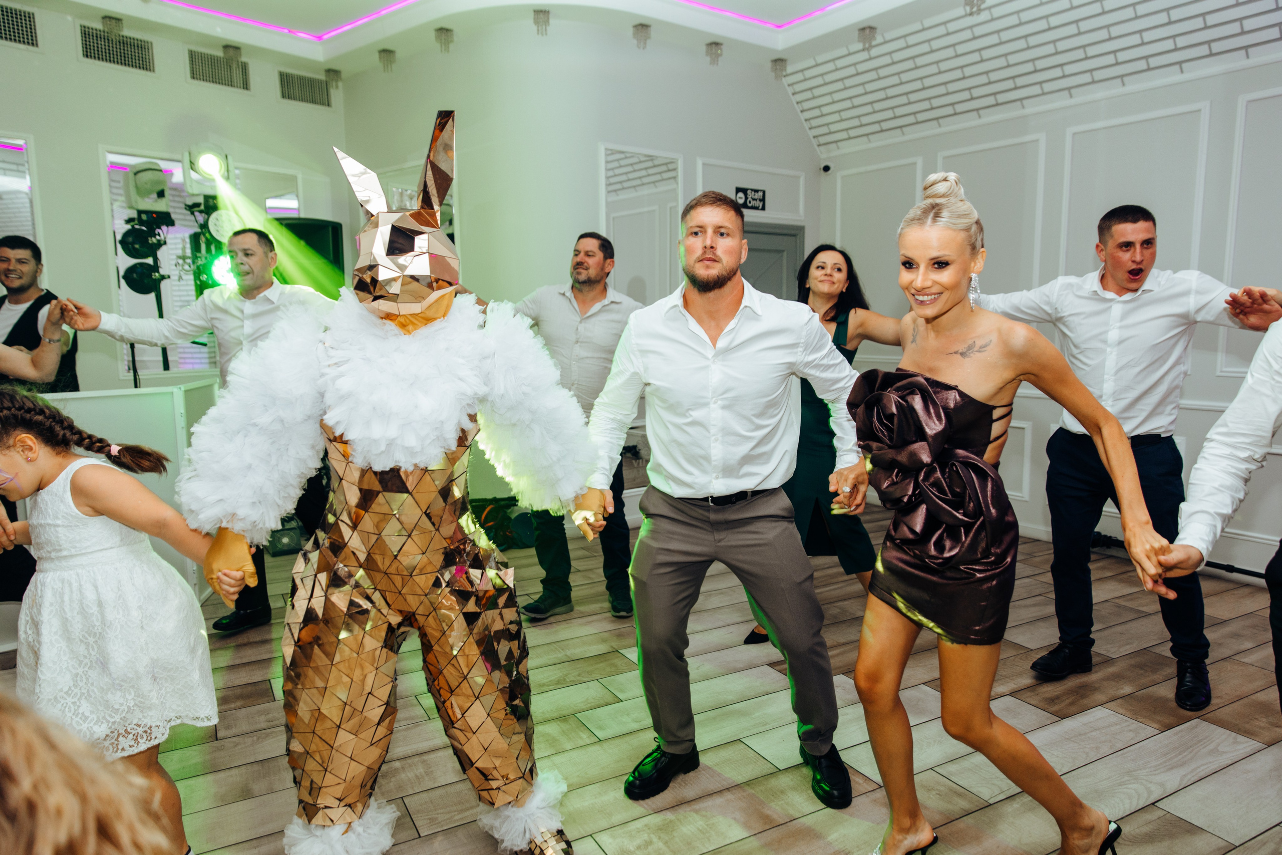 Antonia. Fotograf de nuntă și evenimente private!