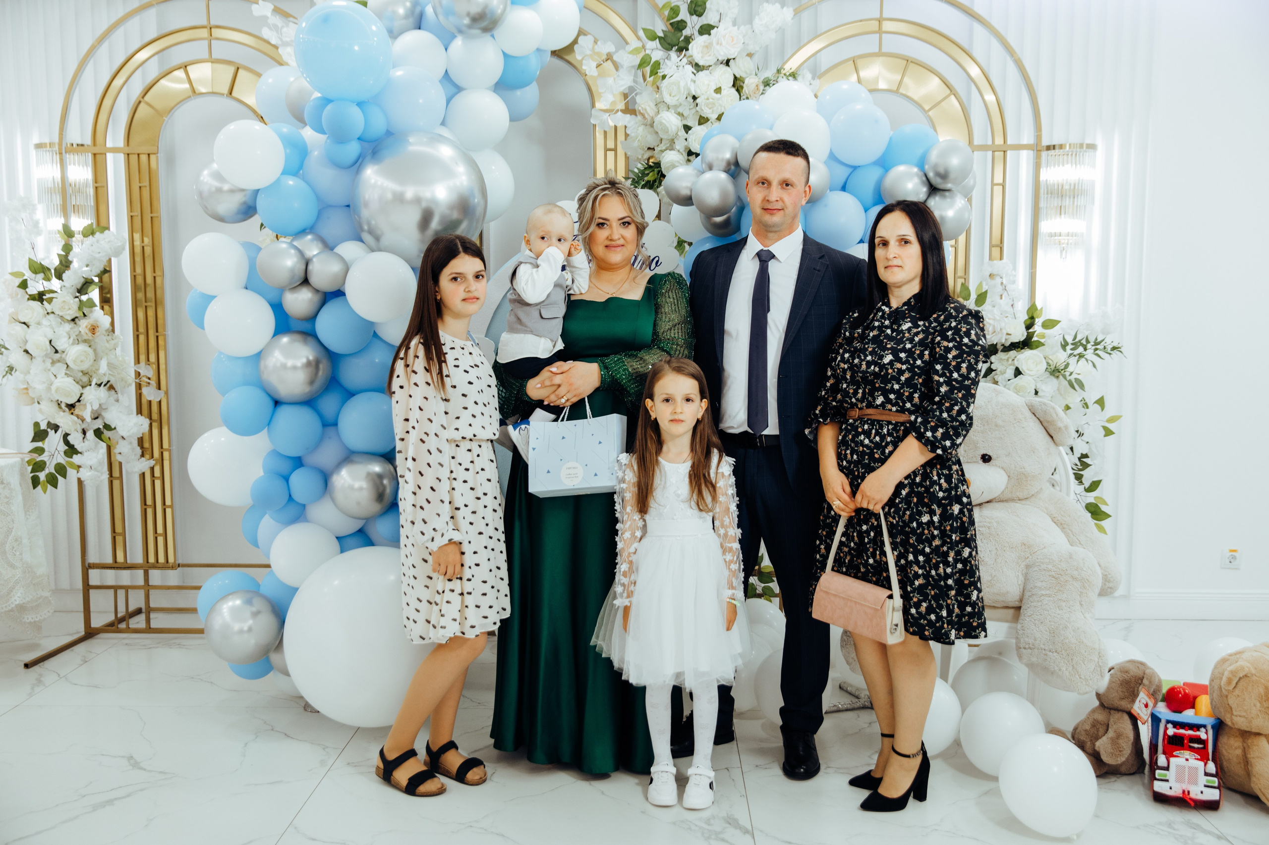 Ionel-Alessandro. Fotograf de nuntă și evenimente private!