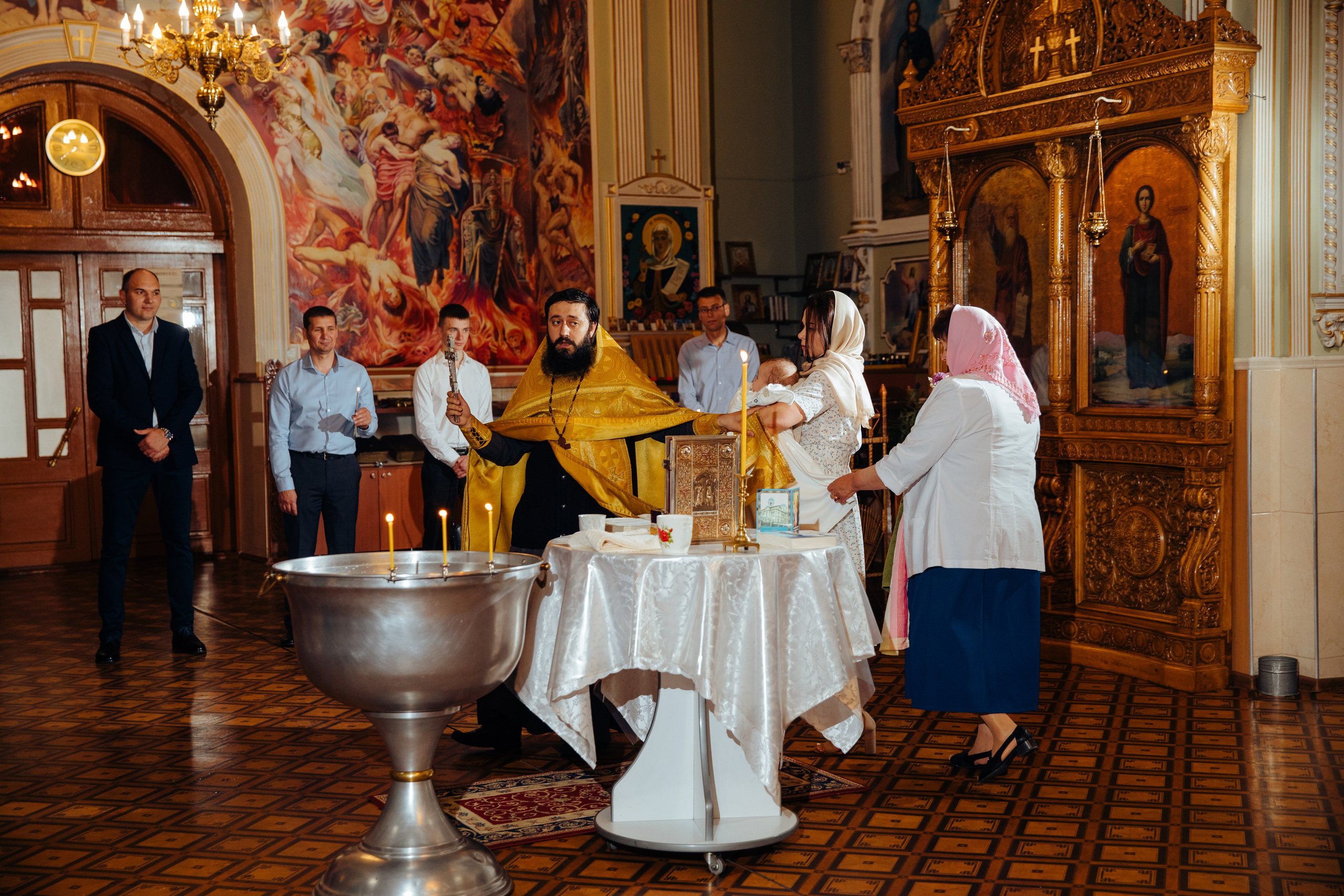 Botez Bogdan. Fotograf de nuntă și evenimente private!