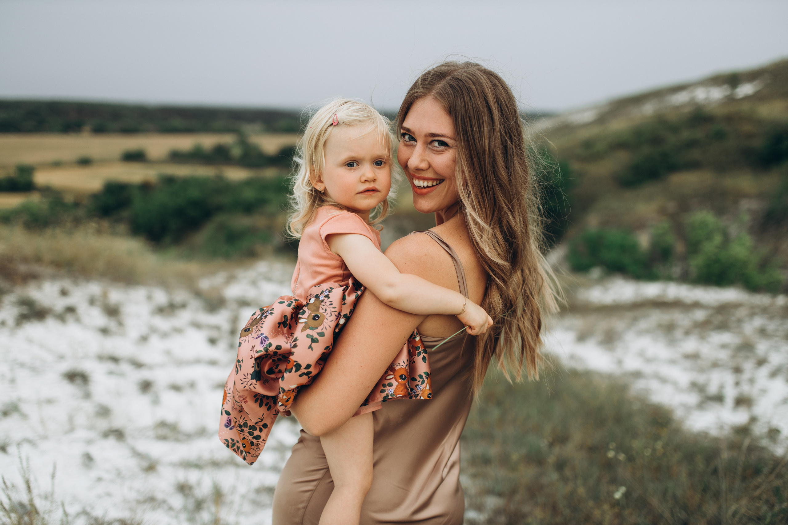 Barfuß in den Bergen. Hochzeitsfotograf in Nürnberg, Bamberg, Deutschland