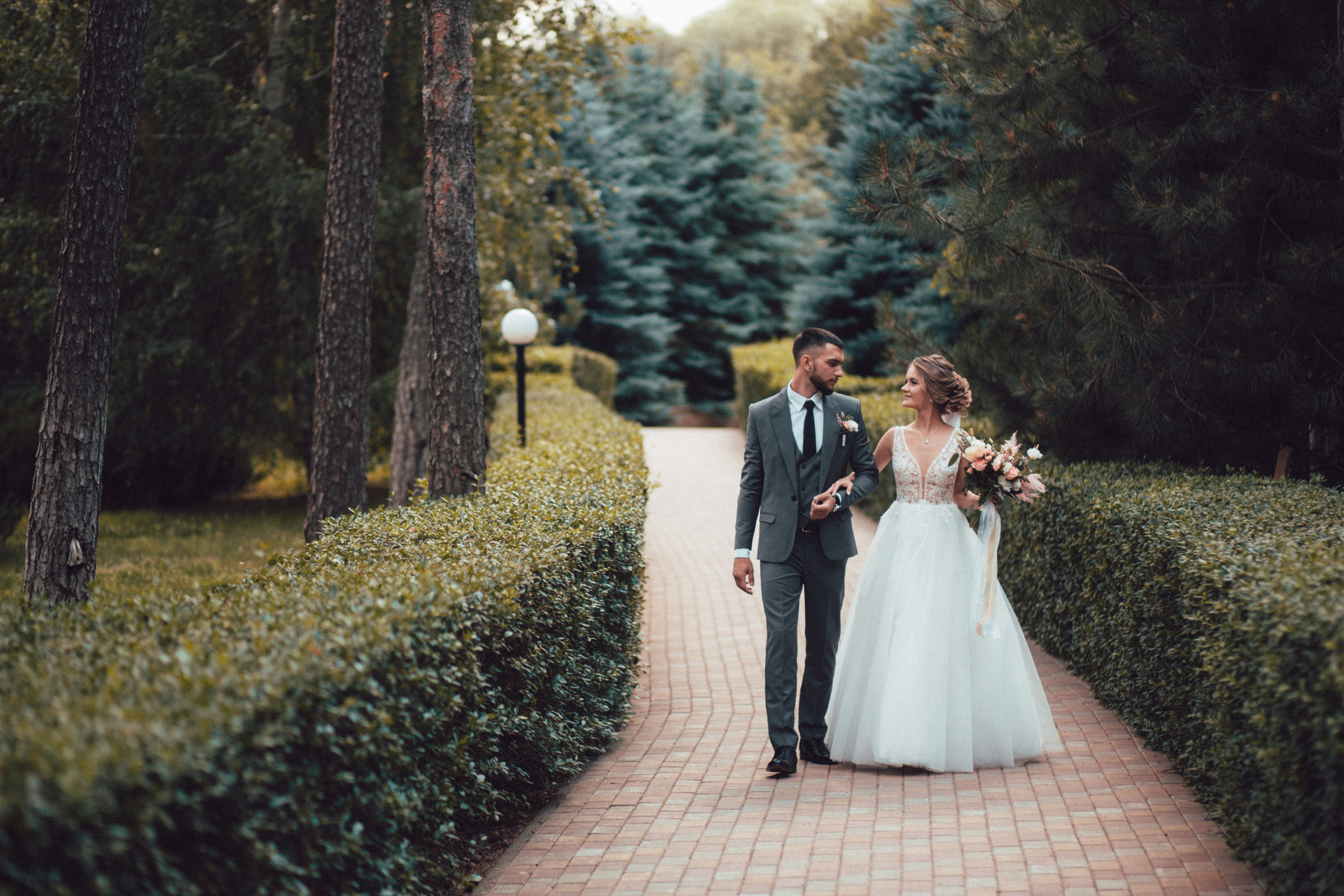 Anton & Ksysha. Hochzeitsfotograf in Nürnberg, Bamberg, Deutschland