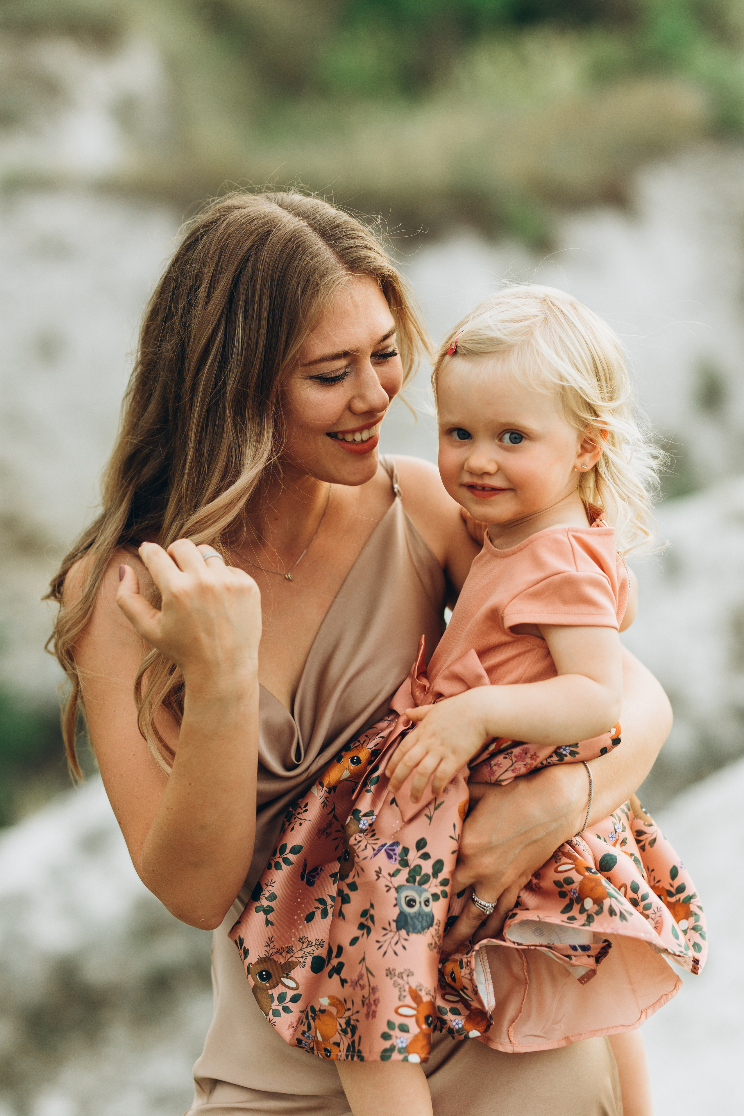 Barfuß in den Bergen. Hochzeitsfotograf in Nürnberg, Bamberg, Deutschland