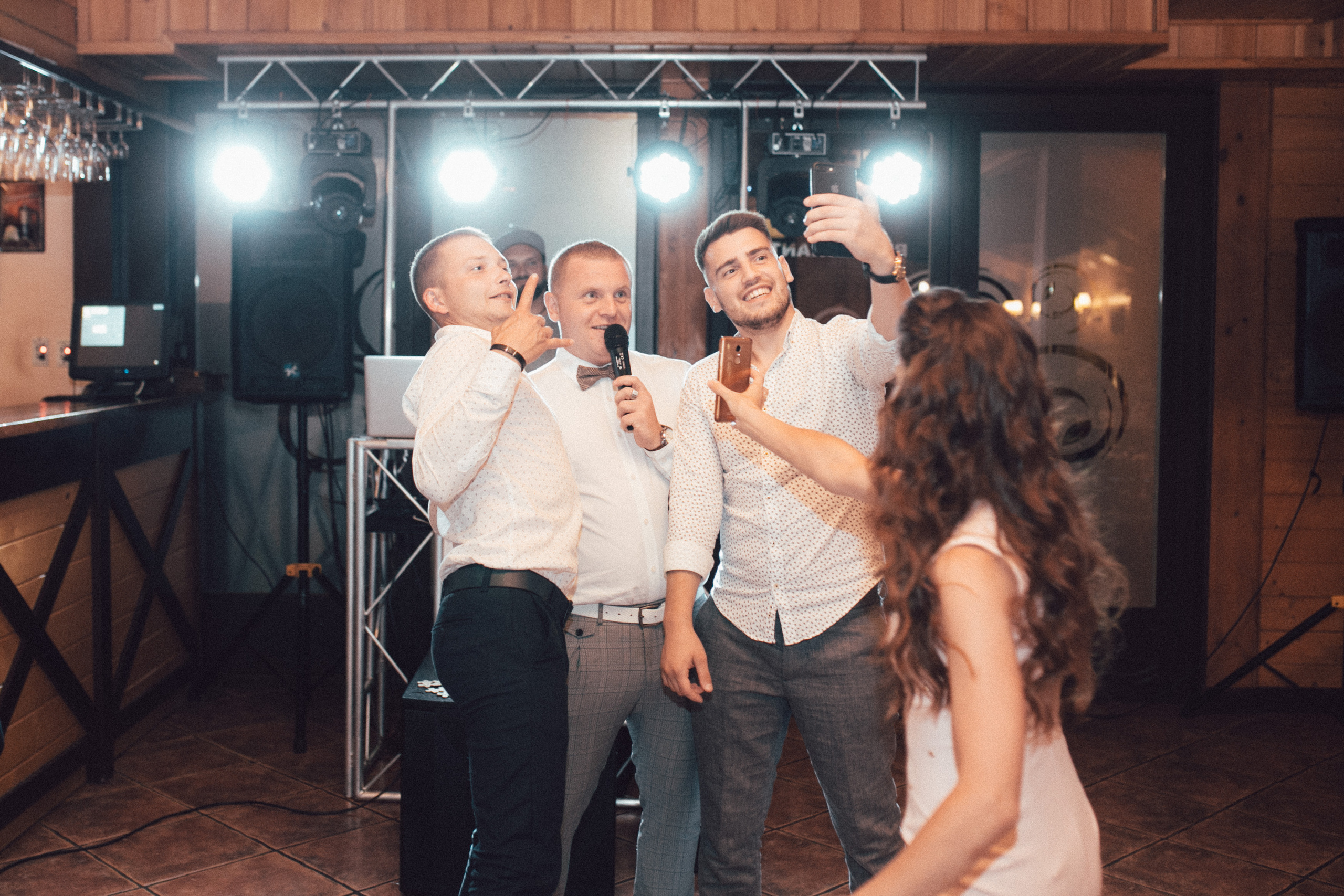 Anton & Ksysha. Hochzeitsfotograf in Nürnberg, Bamberg, Deutschland