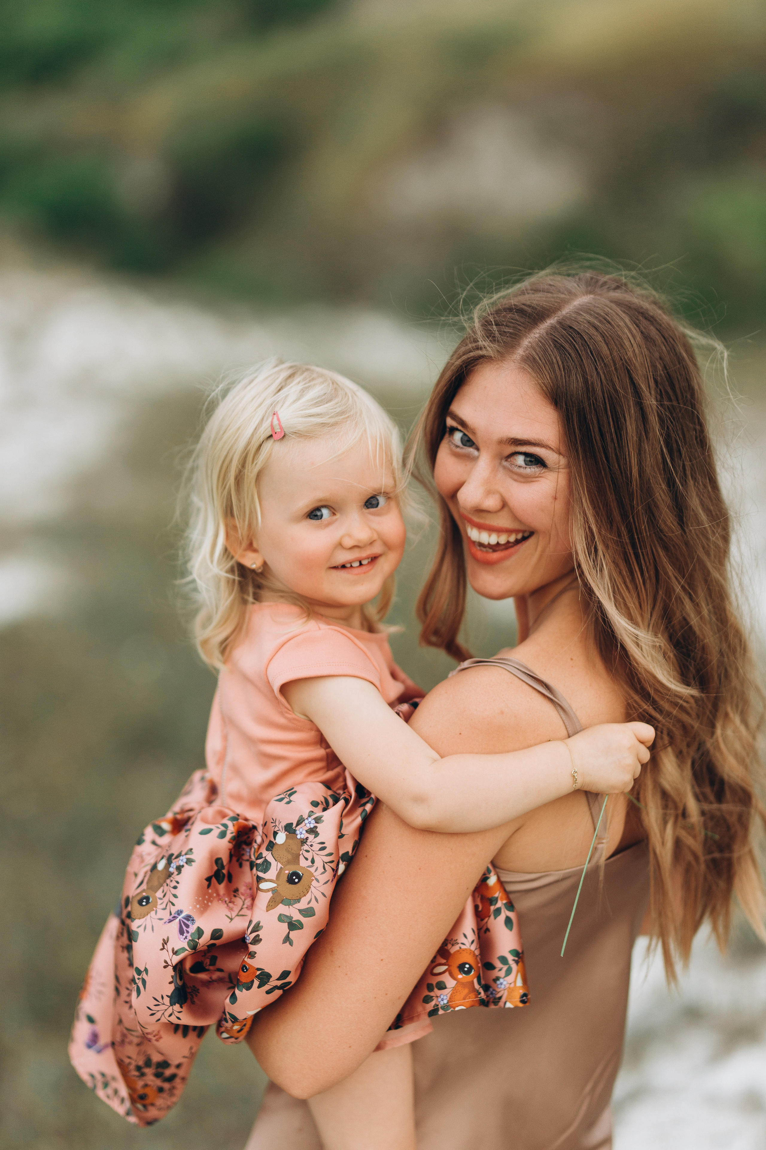 Barfuß in den Bergen. Hochzeitsfotograf in Nürnberg, Bamberg, Deutschland