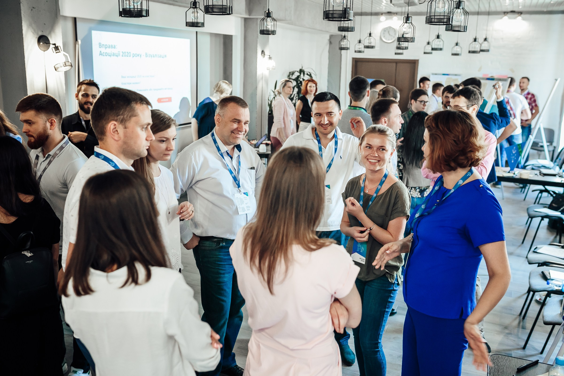 Фоторепортаж конференції. Тарас Бовт. Фотограф Львів. Портрети та репортаж з подій