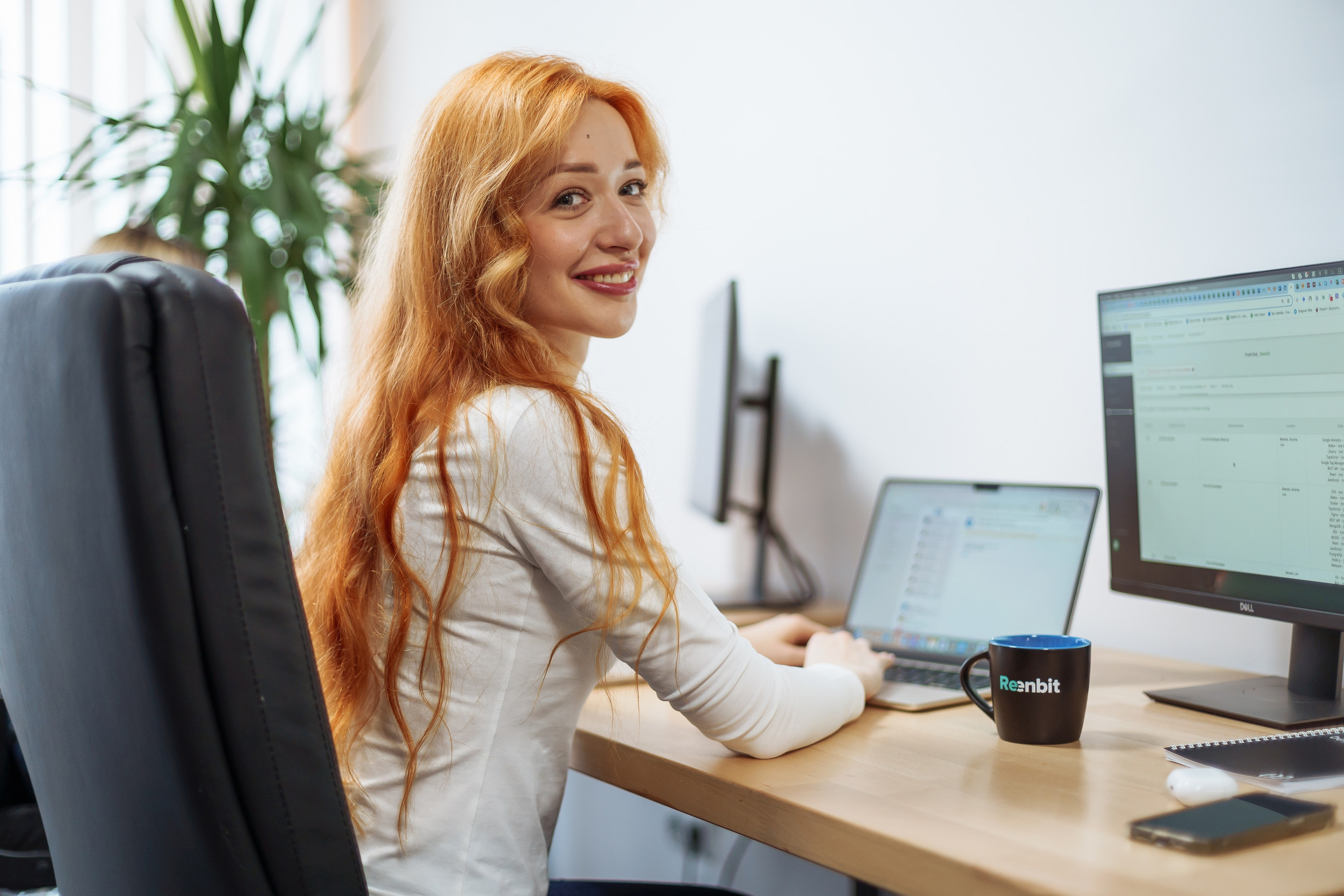 Фотосесія для іт-компанії, фотосесія команди, фото в офісі компанії. Тарас Бовт. Фотограф Львів. Портрети та репортаж з подій