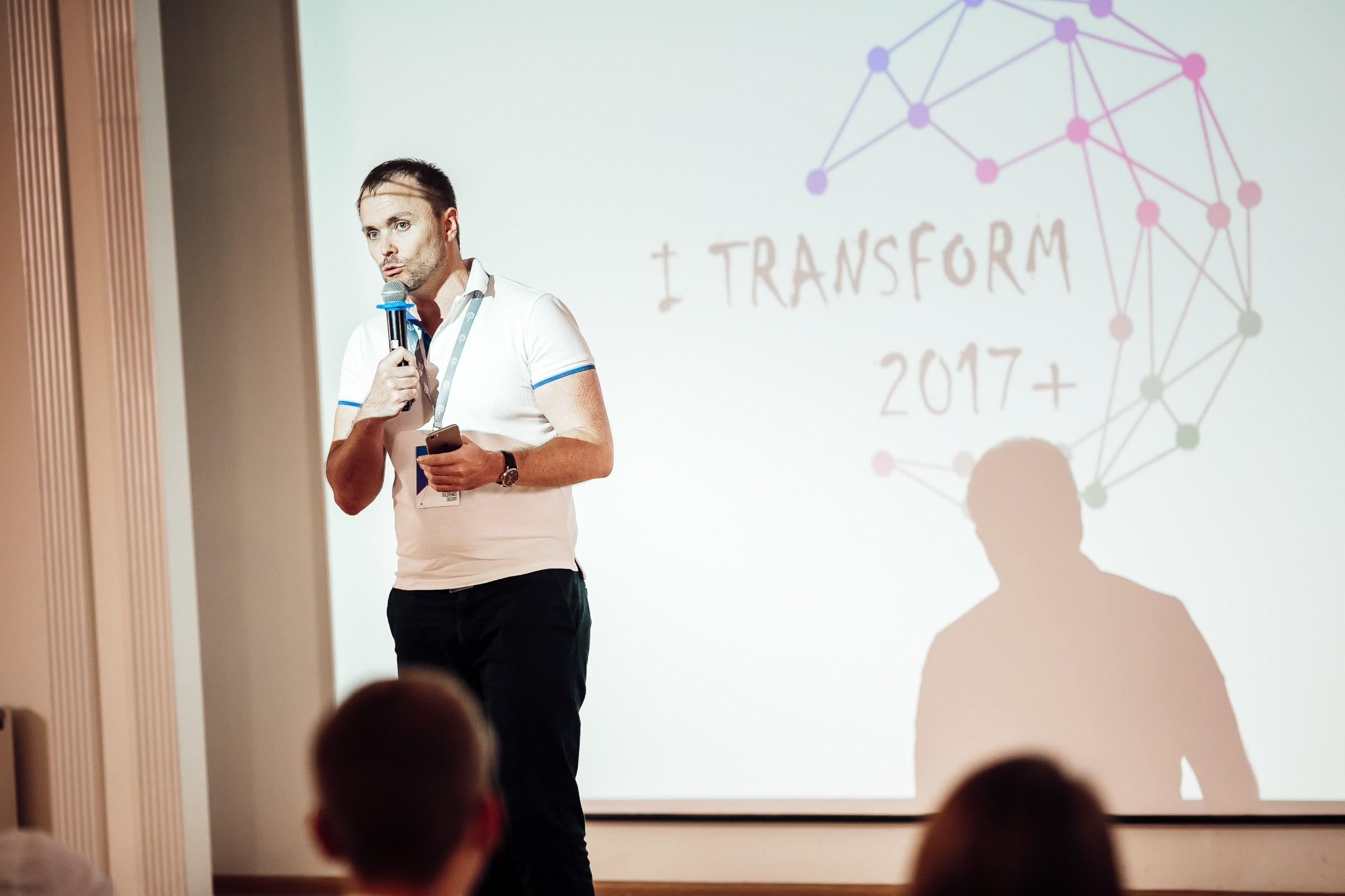 Фоторепортаж конференції. Тарас Бовт. Фотограф Львів. Портрети та репортаж з подій