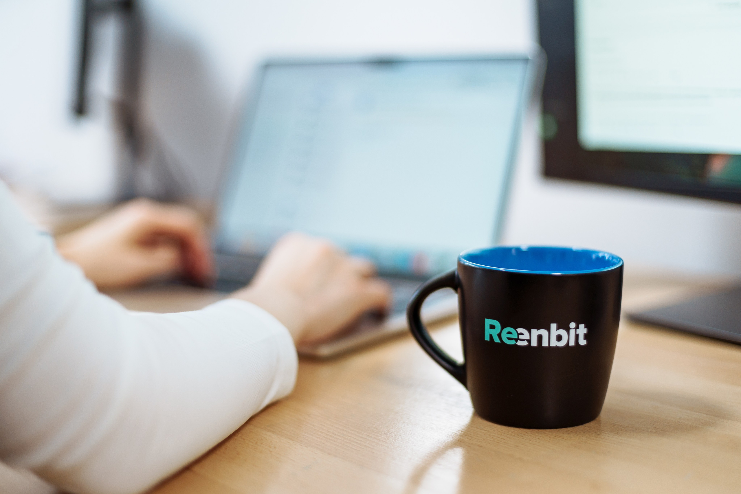 Фотосесія для іт-компанії, фотосесія команди, фото в офісі компанії. Тарас Бовт. Фотограф Львів. Портрети та репортаж з подій