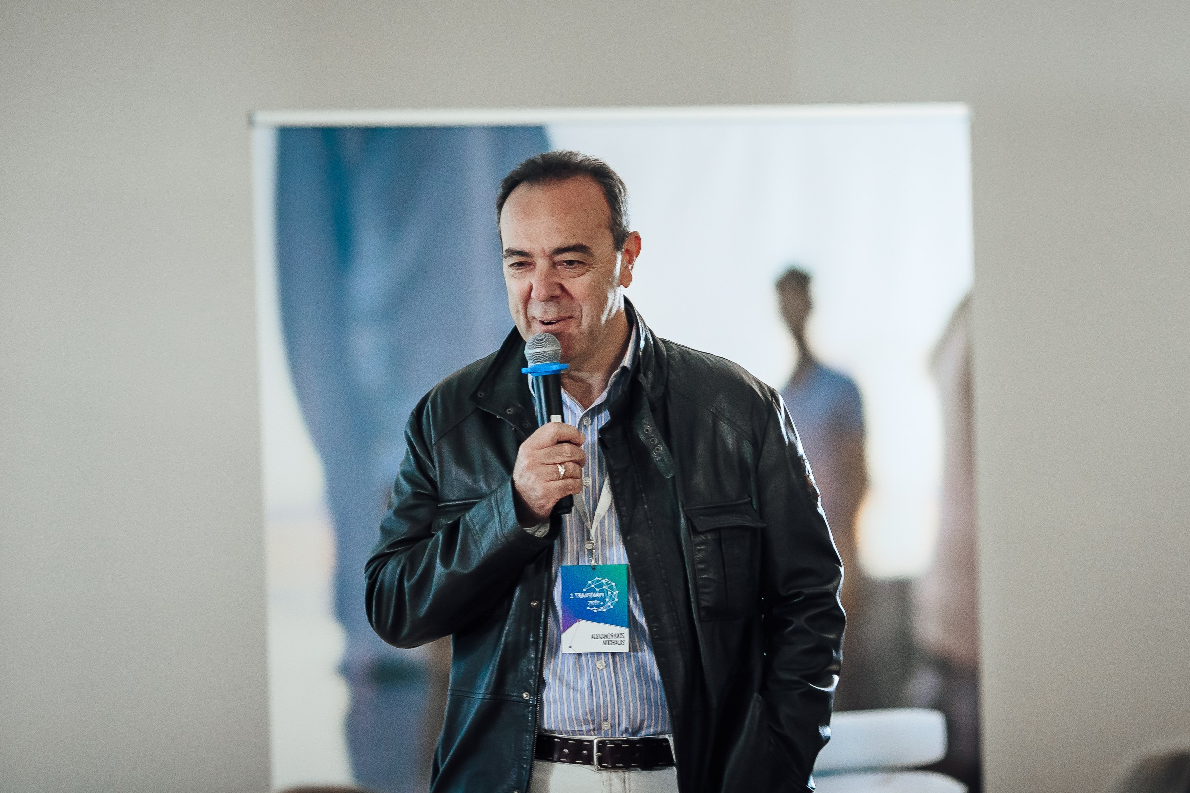 Фоторепортаж конференції. Тарас Бовт. Фотограф Львів. Портрети та репортаж з подій