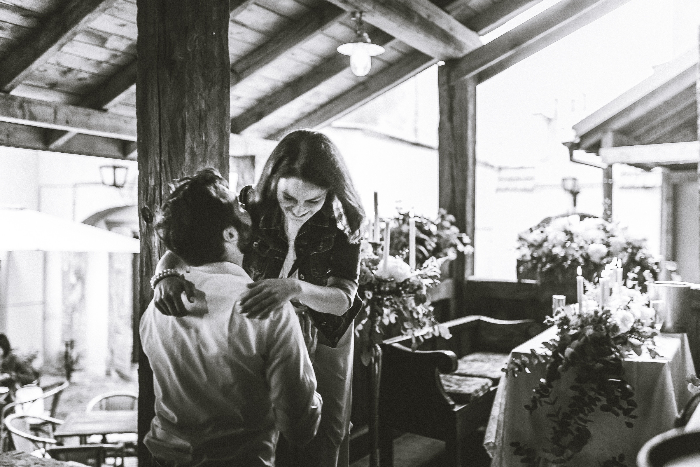 Marriage Proposal in Lviv. Тарас Бовт. Фотограф Львів. Портрети та репортаж з подій