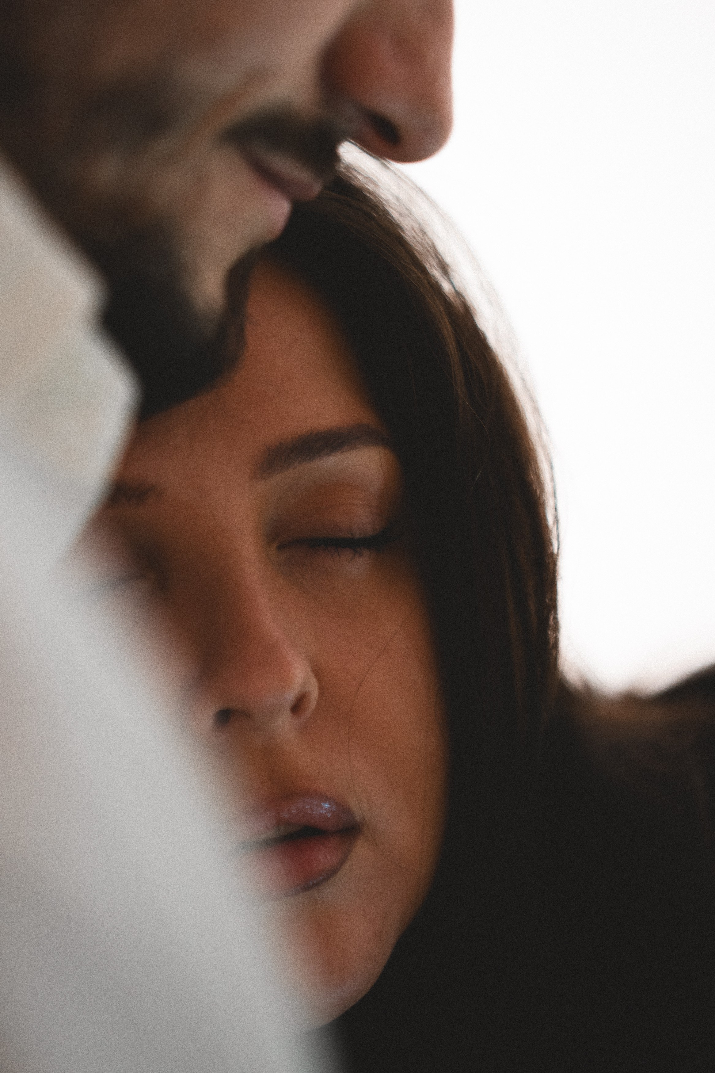 Фотосесія для двох вдома. Тарас Бовт. Фотограф Львів. Портрети та репортаж з подій