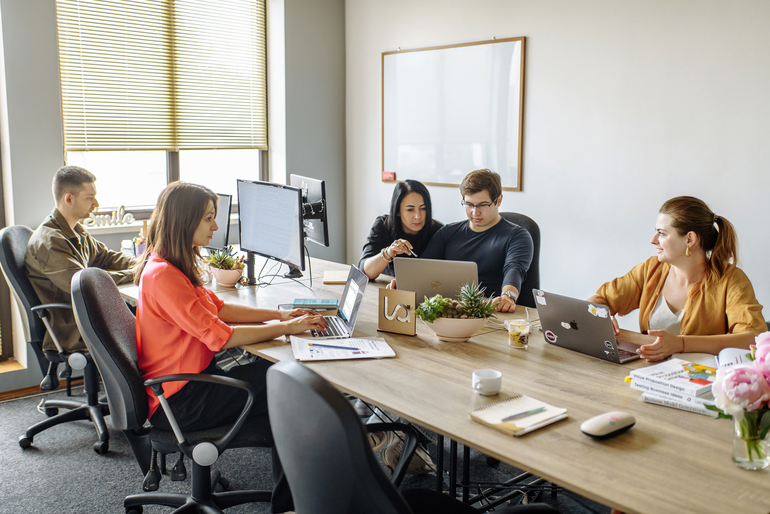 Corporate Team-Portrait for IT company in Lviv. Тарас Бовт. Фотограф Львів. Портрети та репортаж з подій