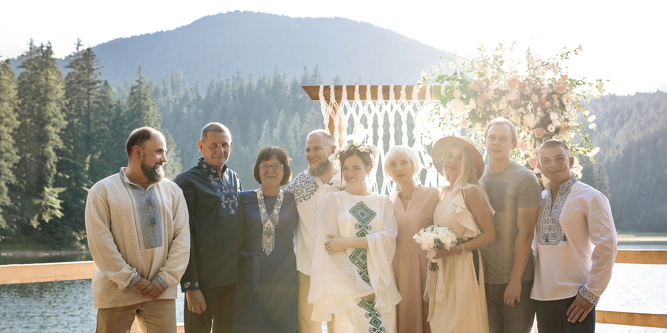 Весілля в горах. Тарас Бовт. Фотограф Львів. Портрети та репортаж з подій
