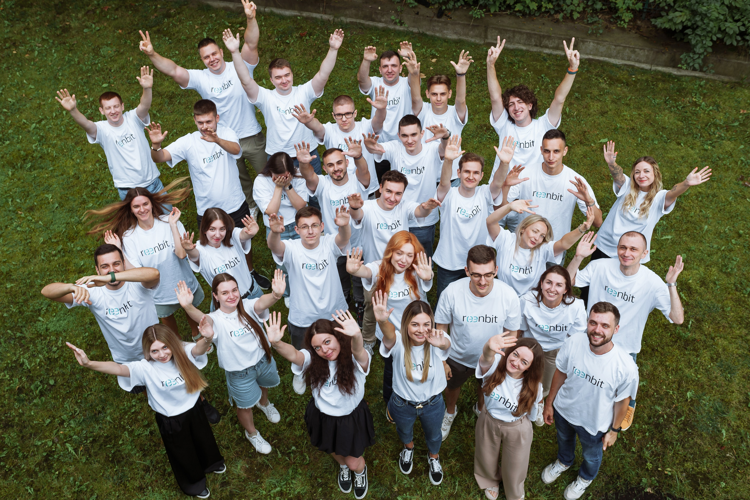 Фотосесія для іт-компанії, фотосесія команди, фото в офісі компанії. Тарас Бовт. Фотограф Львів. Портрети та репортаж з подій