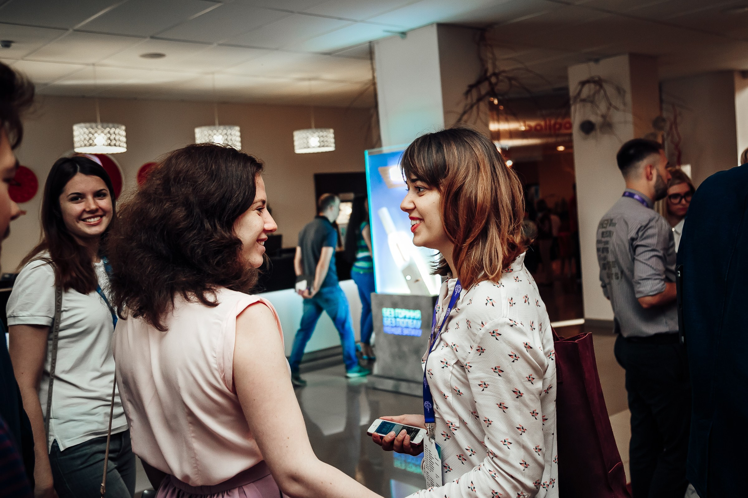 Фоторепортаж конференції. Тарас Бовт. Фотограф Львів. Портрети та репортаж з подій