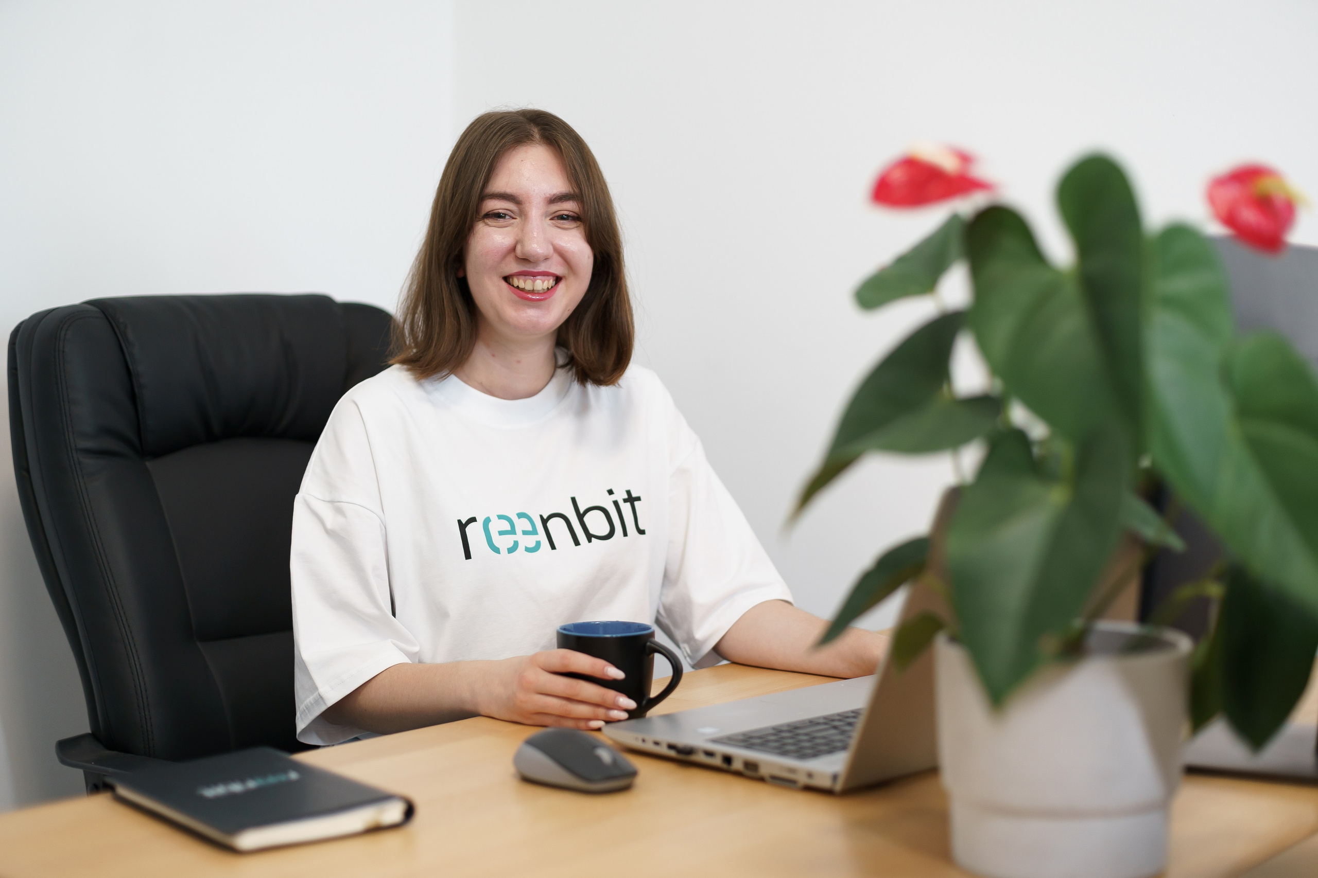 Фотосесія для іт-компанії, фотосесія команди, фото в офісі компанії. Тарас Бовт. Фотограф Львів. Портрети та репортаж з подій