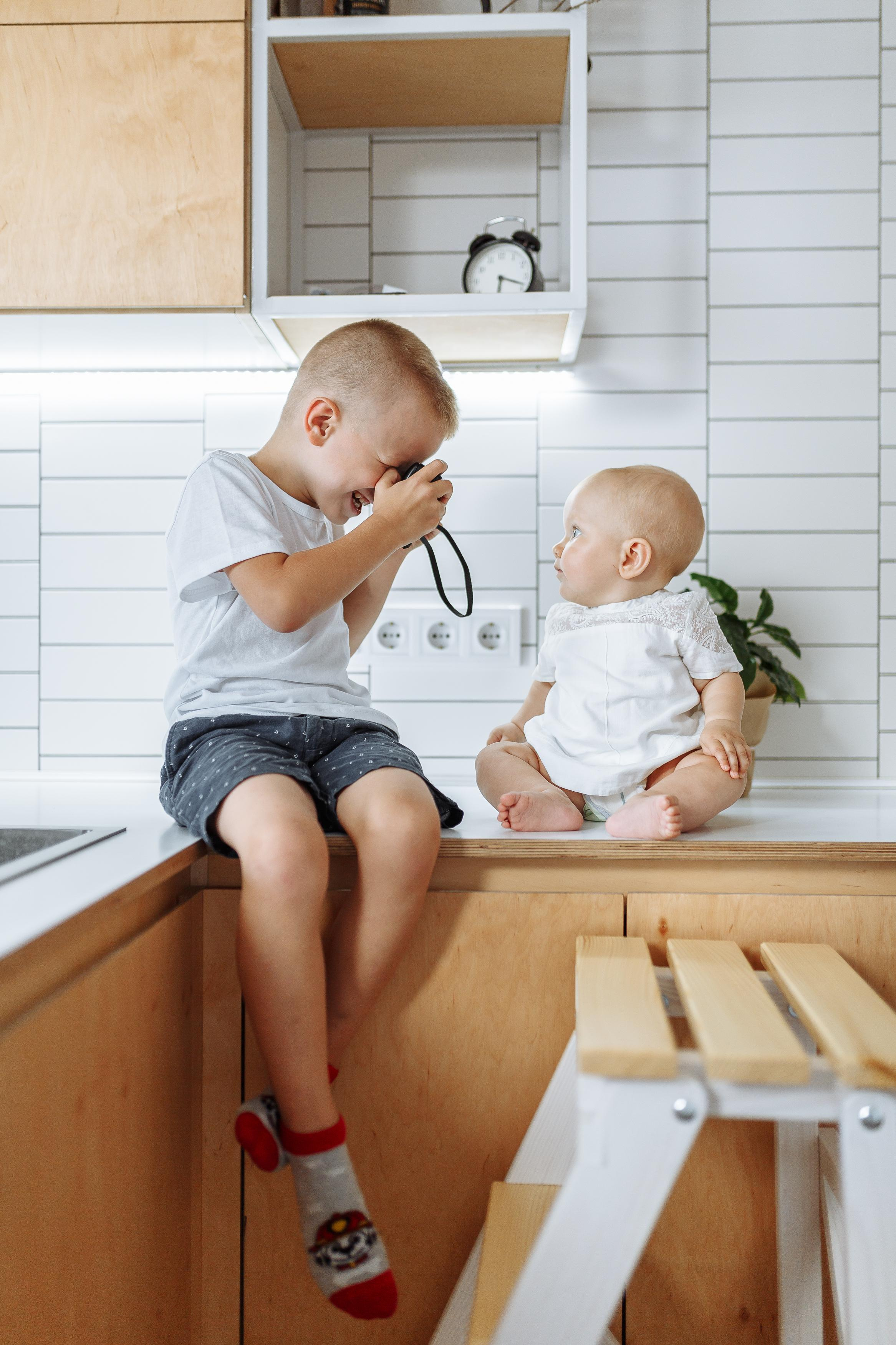 сімейна зйомка львів, сімейний фотограф львів, сімейні фото, фотограф на дому, зйомка новонародженних, зйомка немовлят