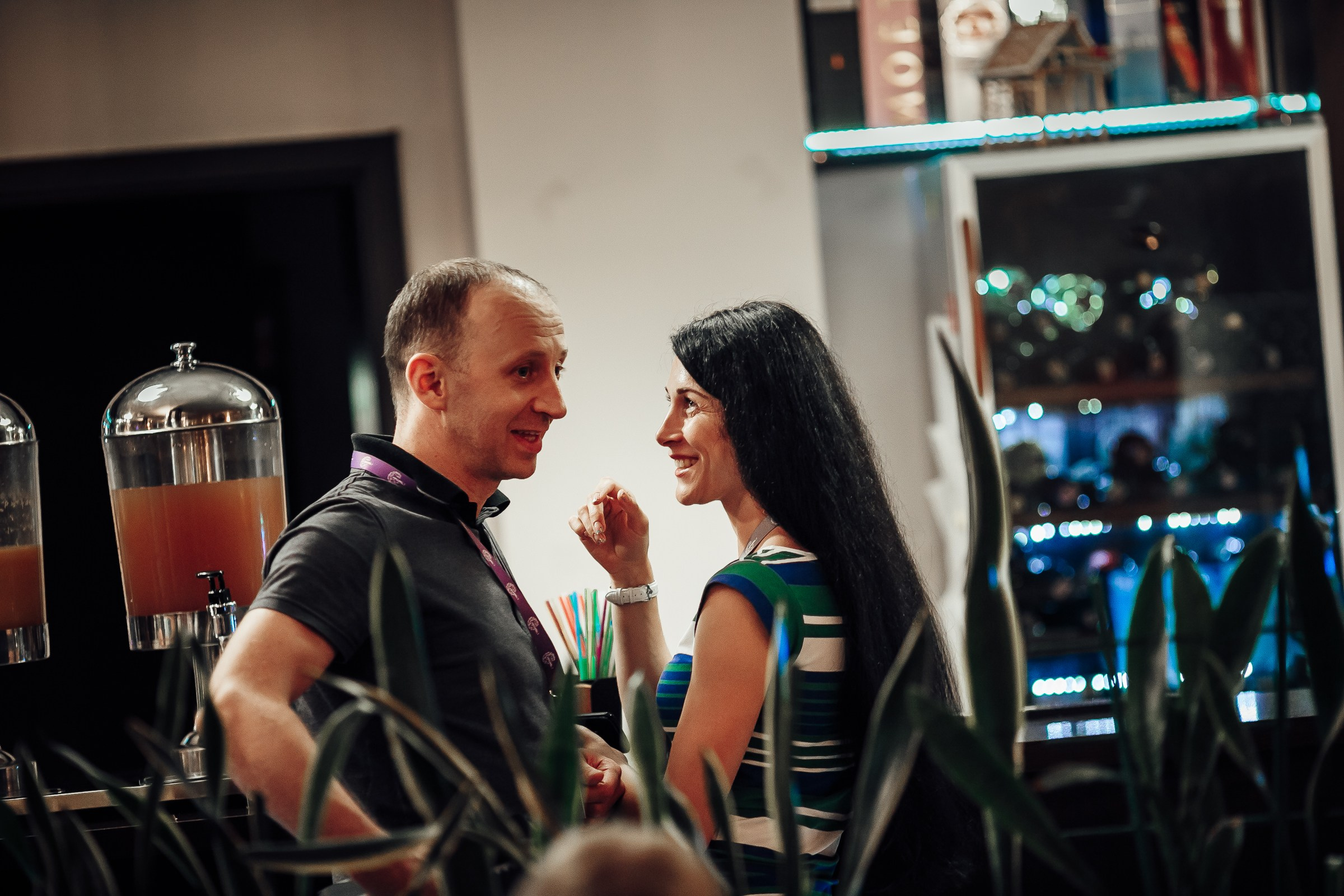 Фоторепортаж конференції. Тарас Бовт. Фотограф Львів. Портрети та репортаж з подій