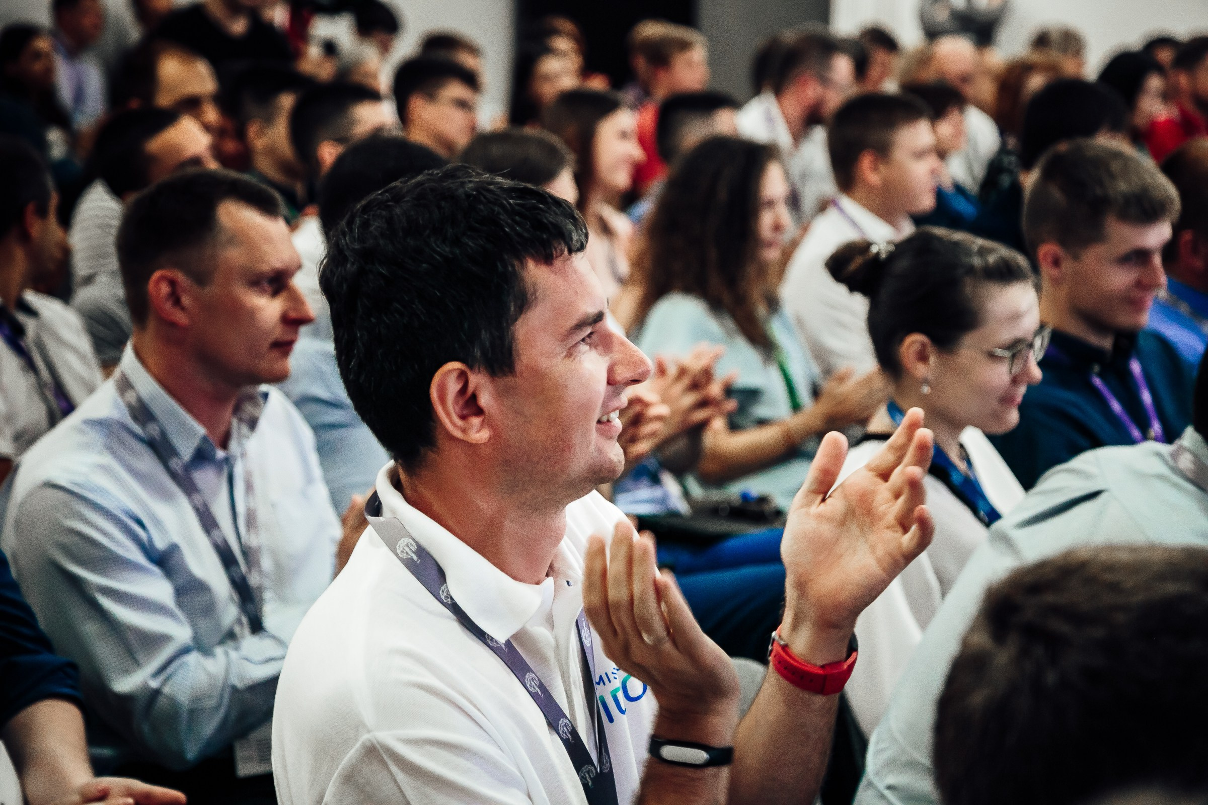 Фоторепортаж конференції. Тарас Бовт. Фотограф Львів. Портрети та репортаж з подій