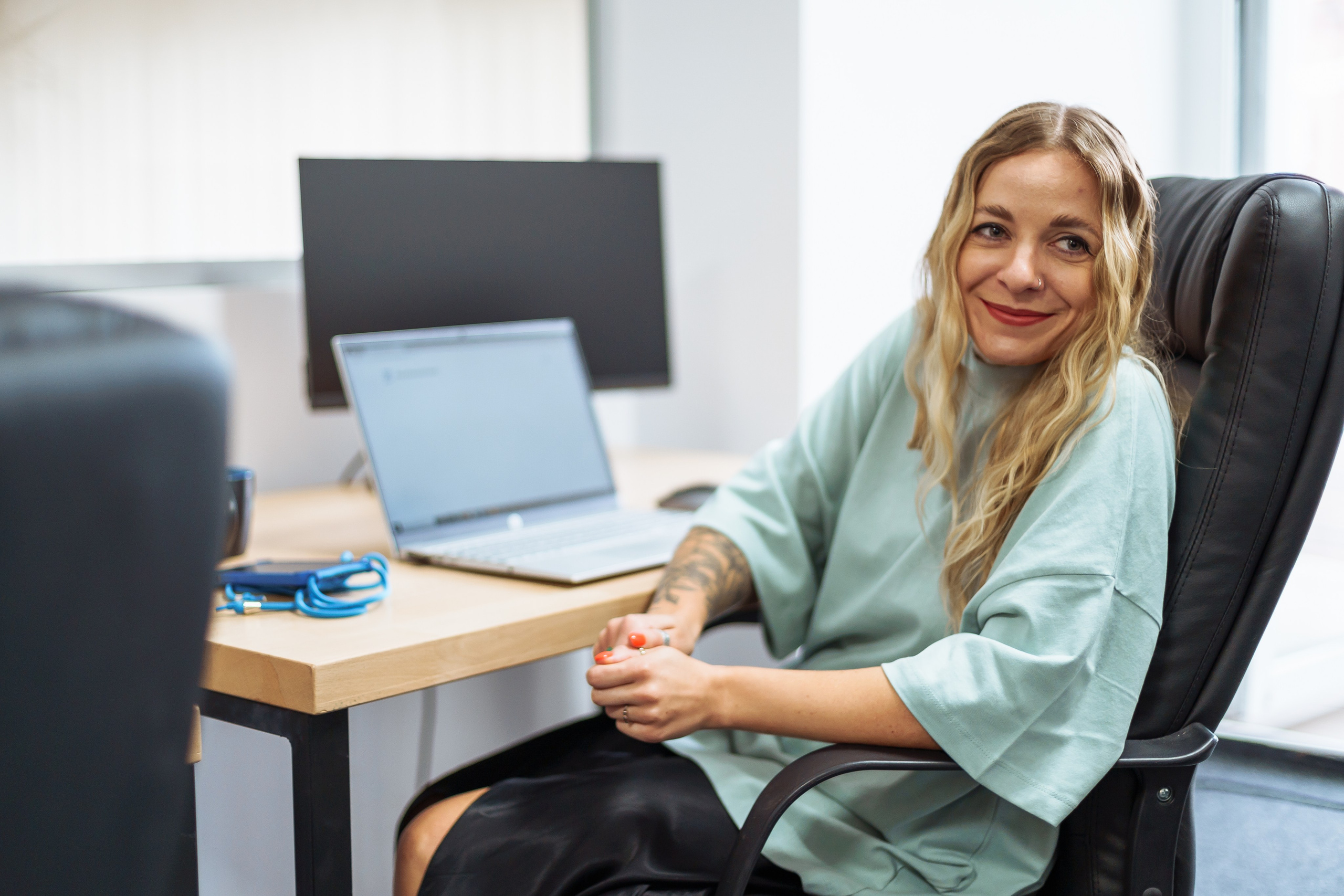 Фотосесія для іт-компанії, фотосесія команди, фото в офісі компанії. Тарас Бовт. Фотограф Львів. Портрети та репортаж з подій