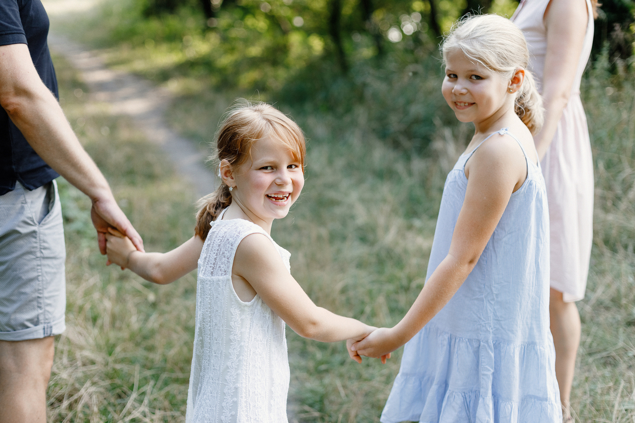 Rodina Scepkova, Slovensko. Photographer Calgary