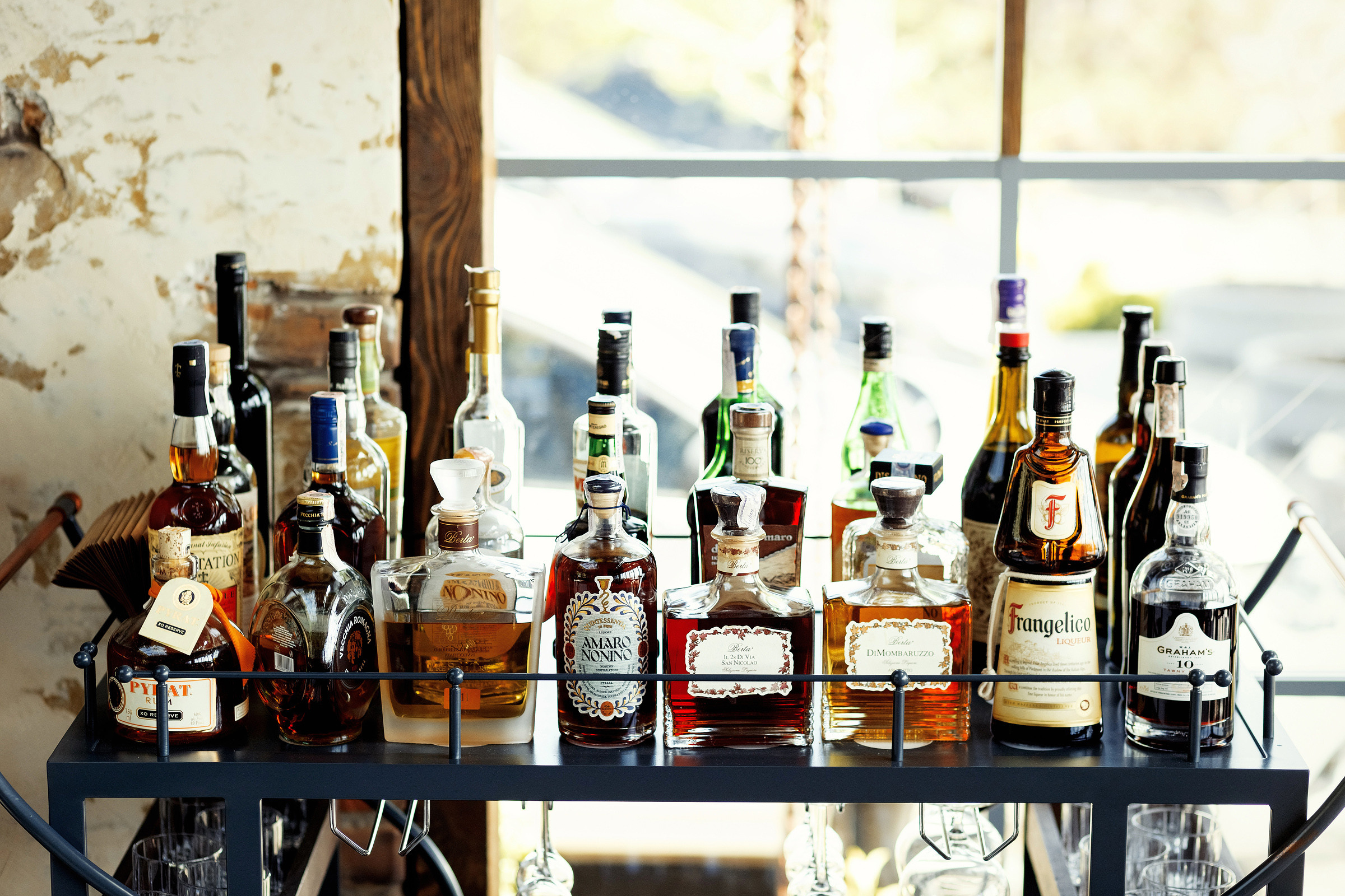 Vladimir & Olga. Photographer Calgary