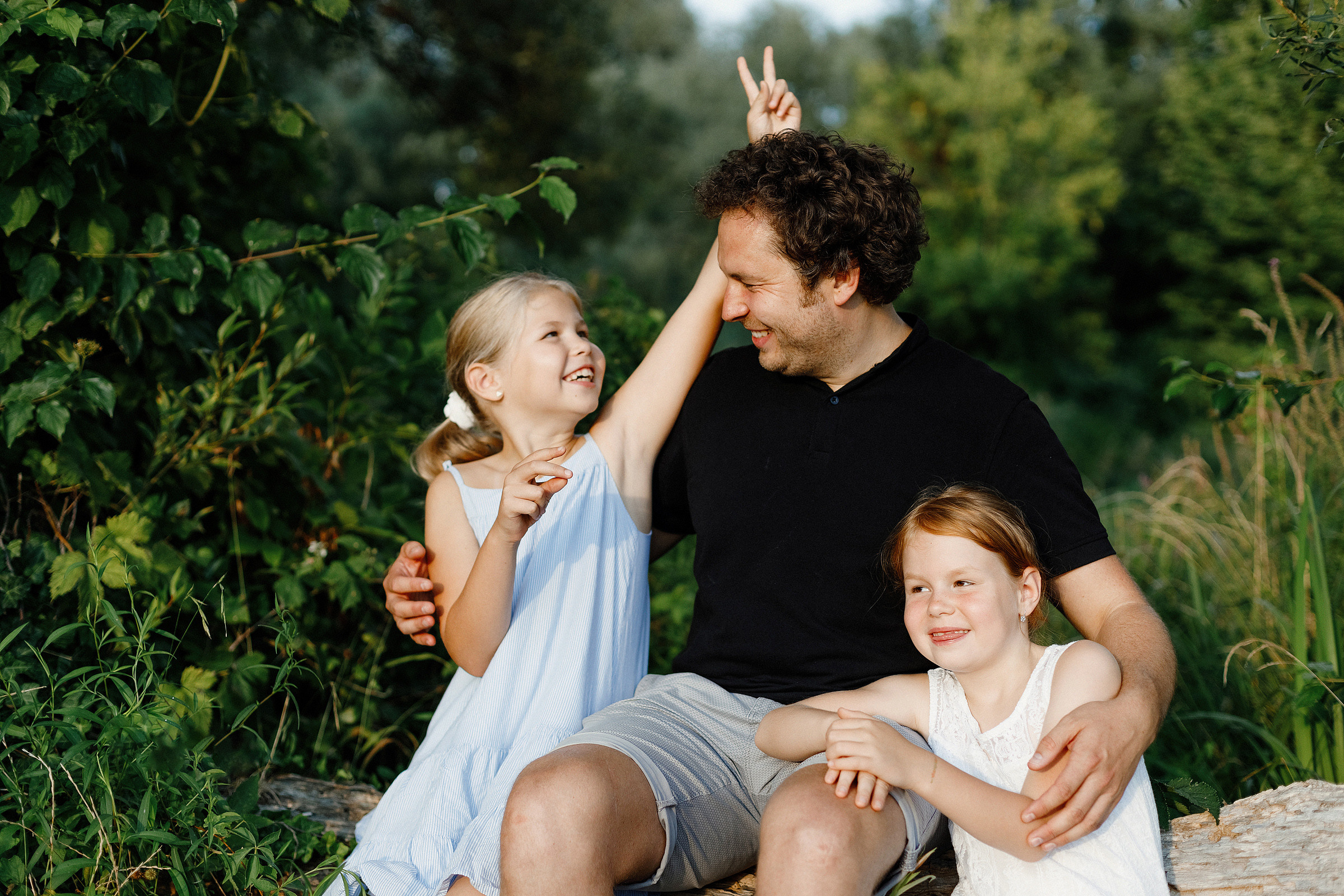 Rodina Scepkova, Slovensko. Photographer Calgary