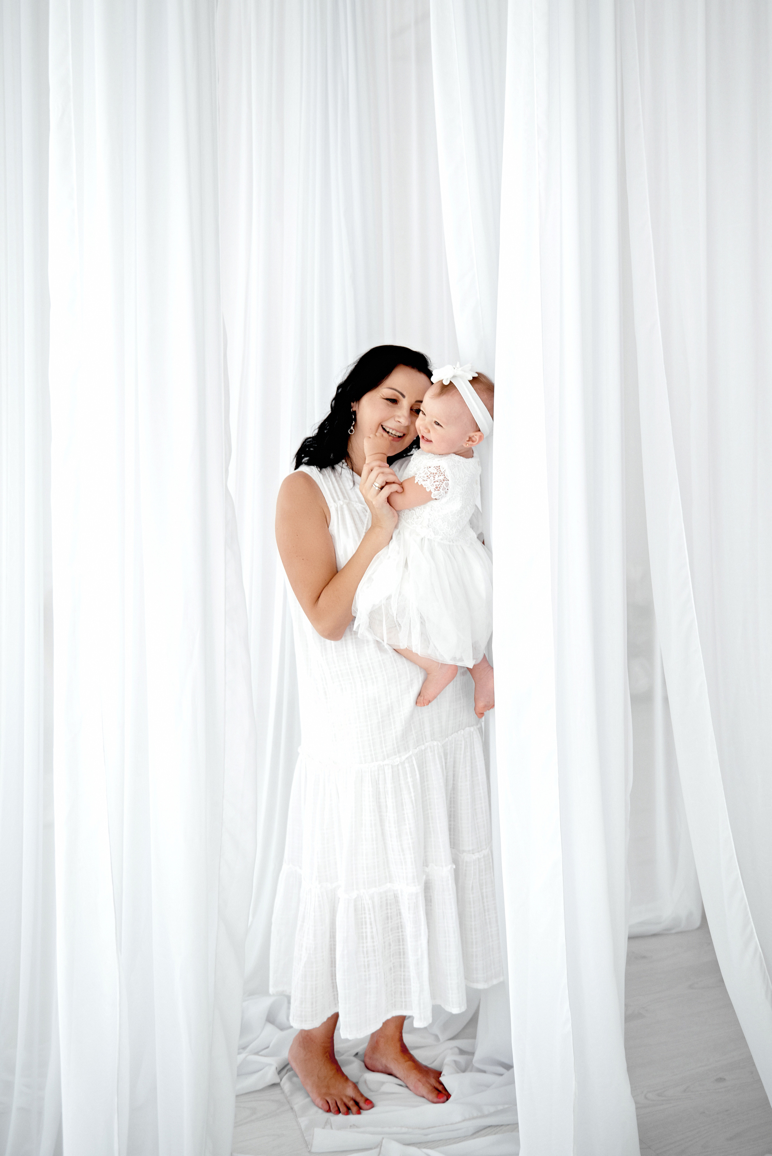 Емілі. Фотограф новонароджених діток та їх сімей в Тернополі