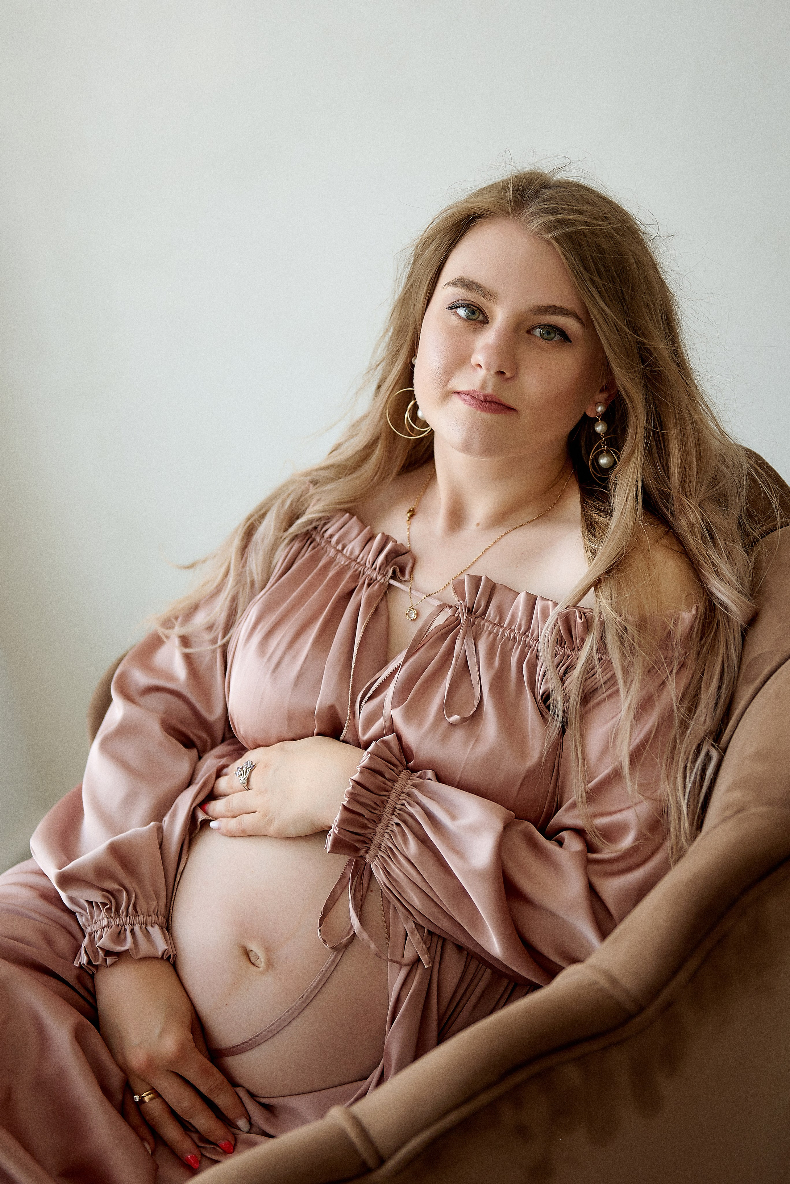 В очікуванні. Фотограф новонароджених діток та їх сімей в Тернополі