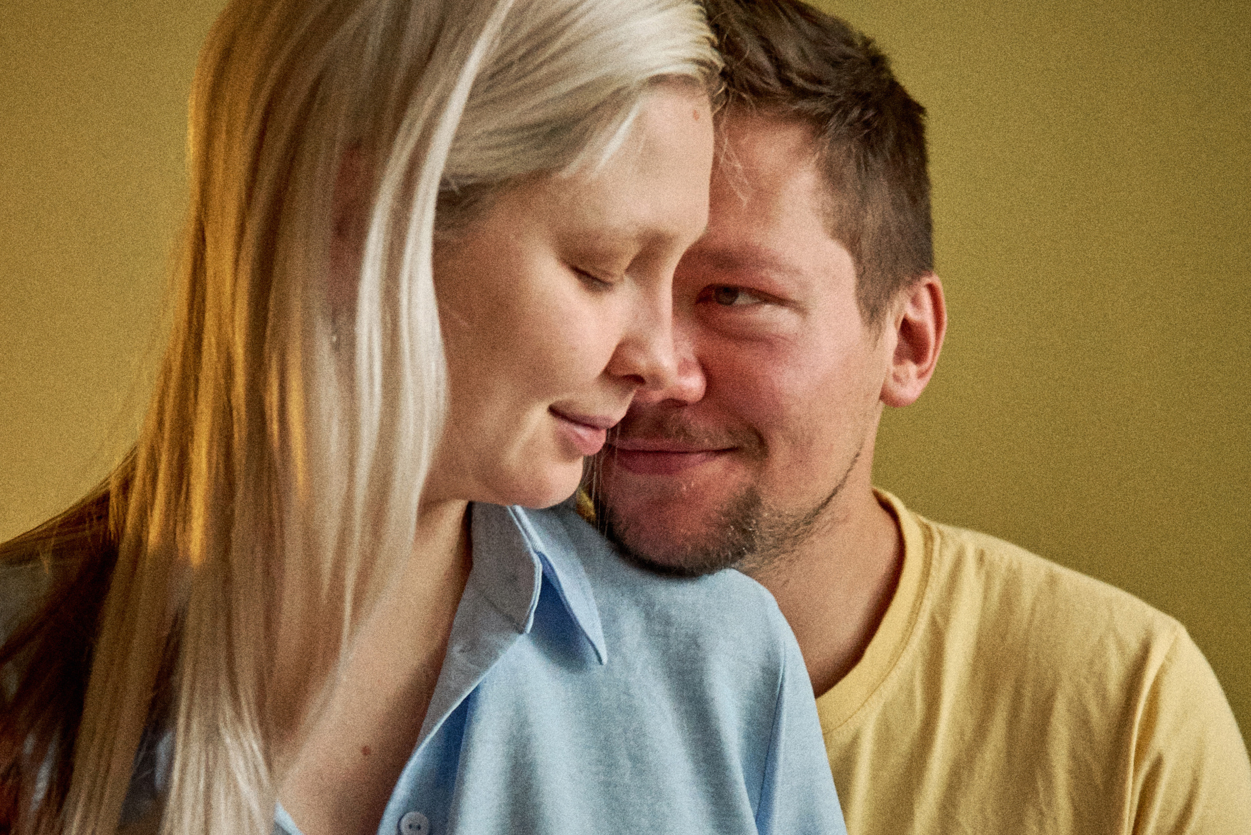 Аня Володя і Назар. Фотограф новонароджених діток та їх сімей в Тернополі