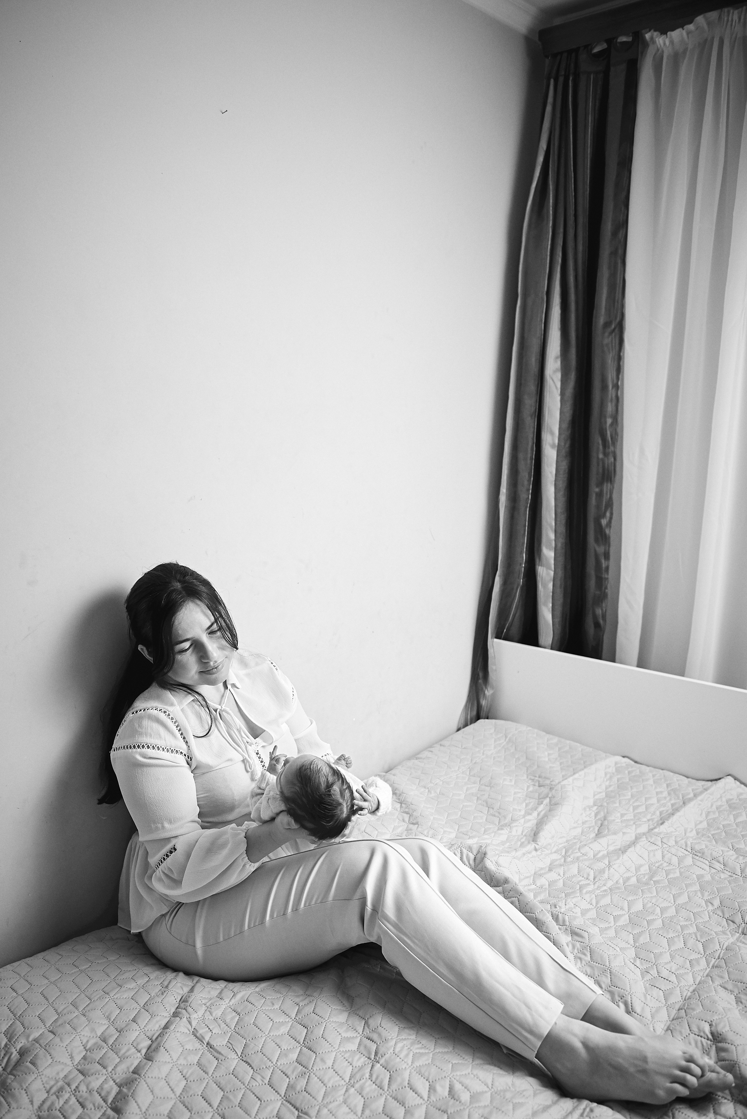 Таня Софія Віктор і Лєра. Фотограф новонароджених діток та їх сімей в Тернополі