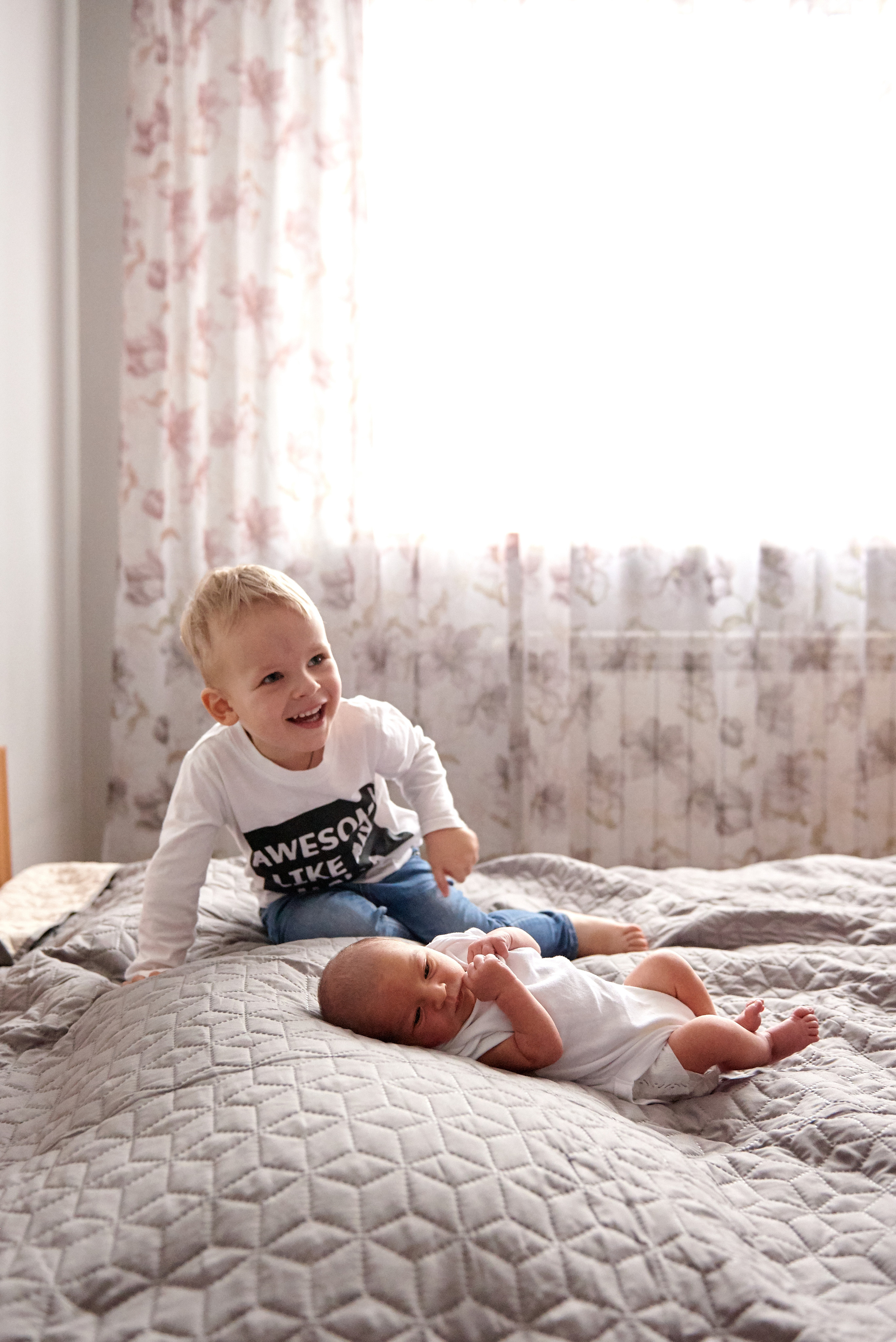 Lifestyle + малюк. Фотограф новонароджених діток та їх сімей в Тернополі