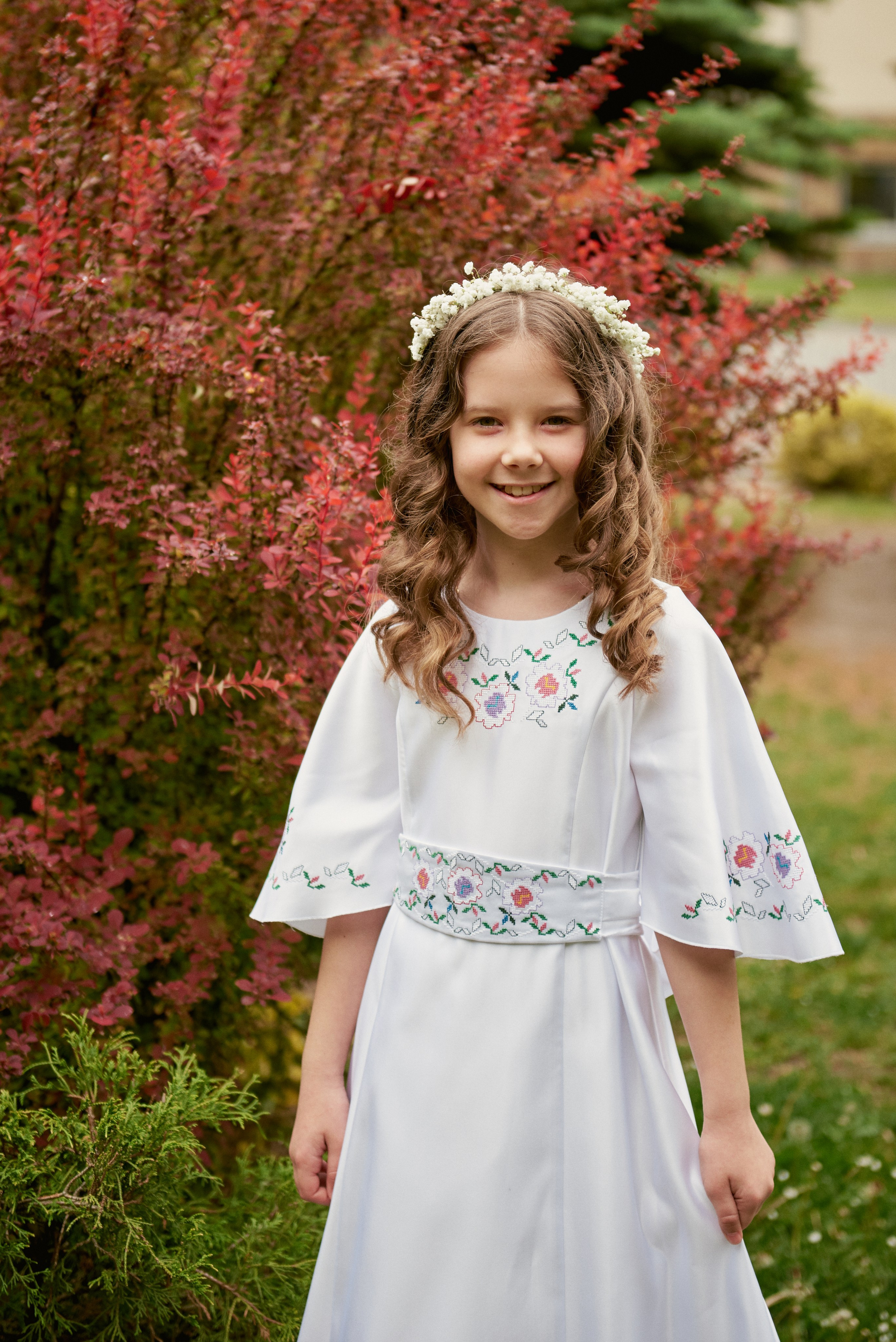 Храм Матері Божої Неустанної Помочі (біля літака). Фотограф новонароджених діток та їх сімей в Тернополі