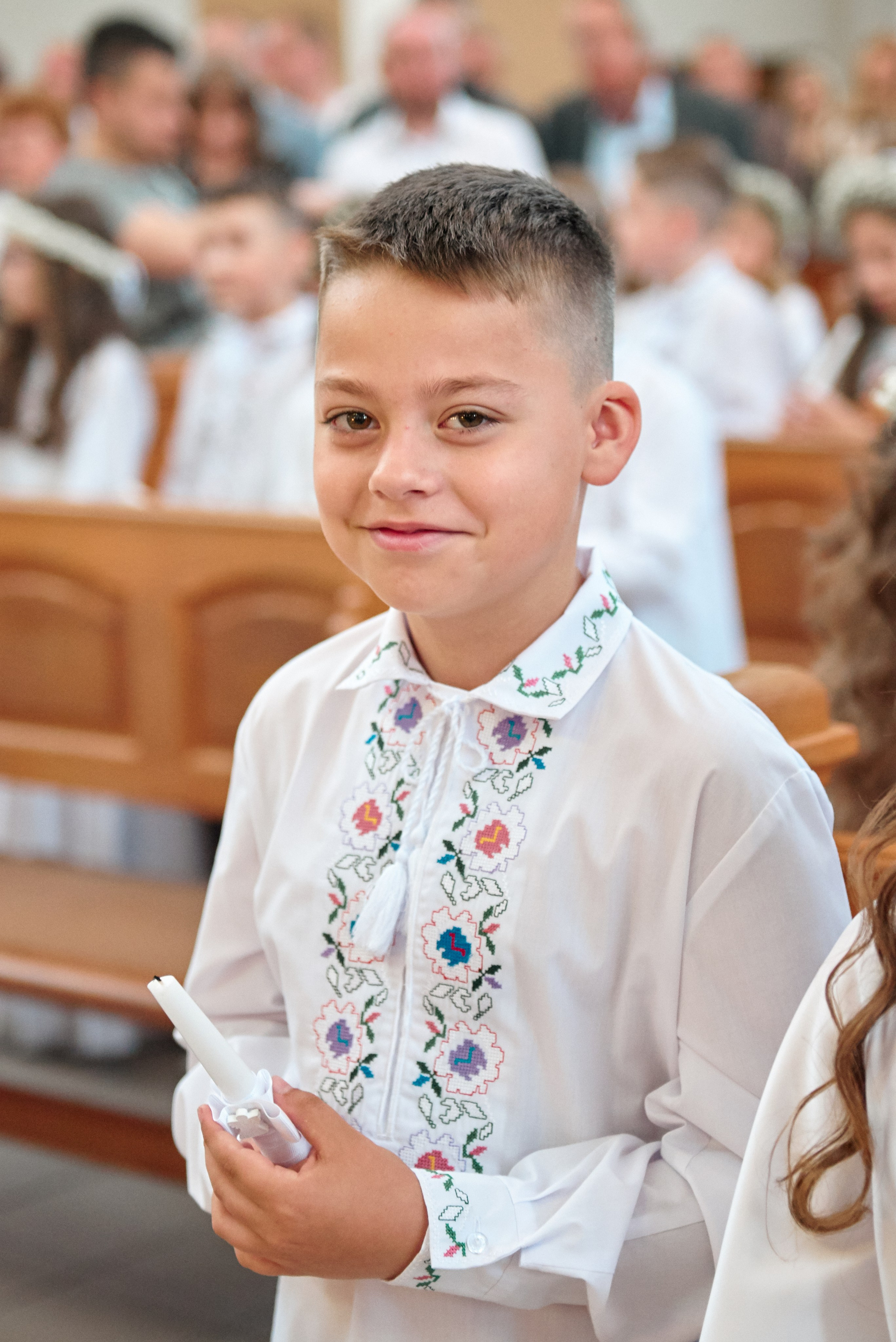 Храм Матері Божої Неустанної Помочі (біля літака). Фотограф новонароджених діток та їх сімей в Тернополі