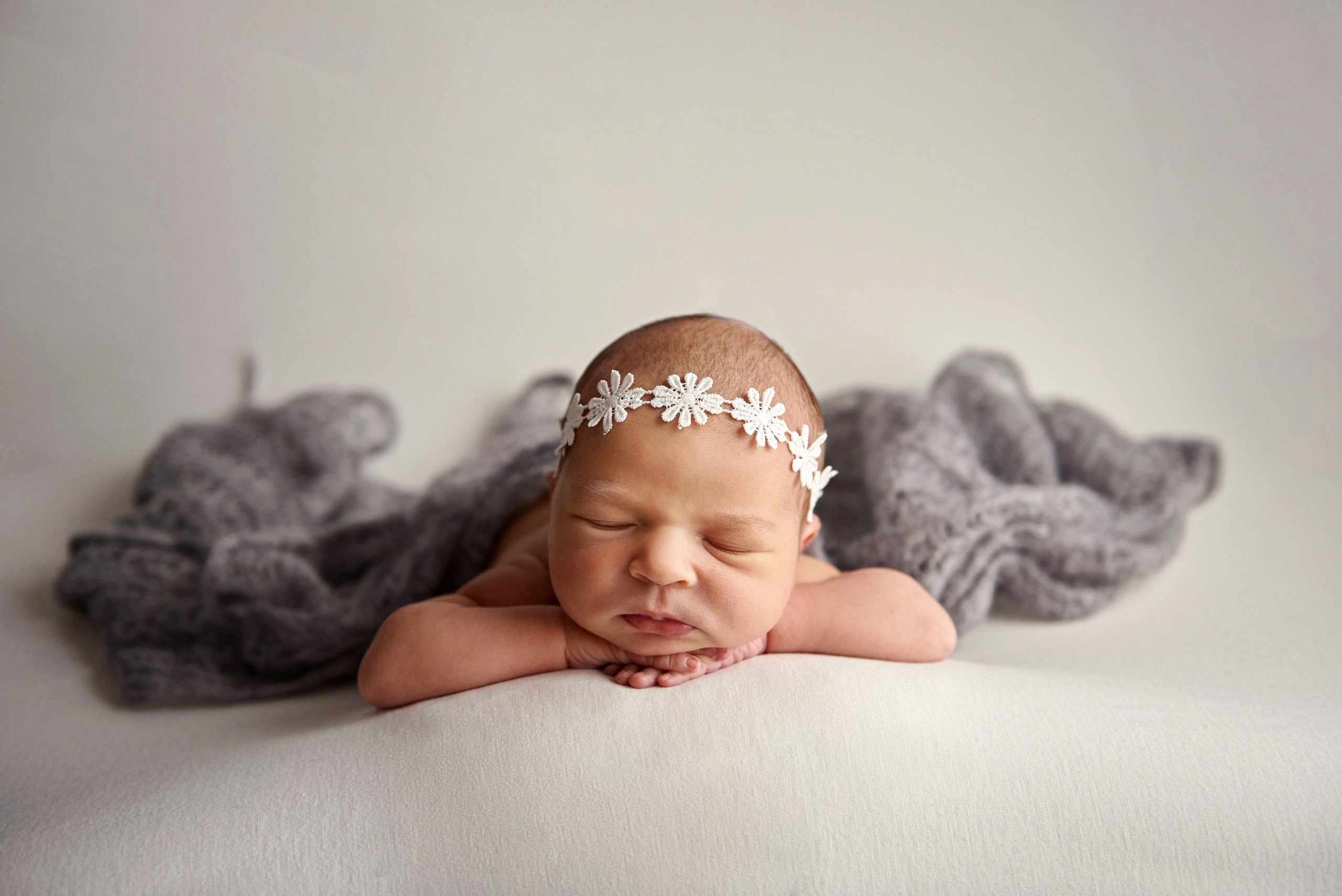 Lifestyle + малюк. Фотограф новонароджених діток та їх сімей в Тернополі