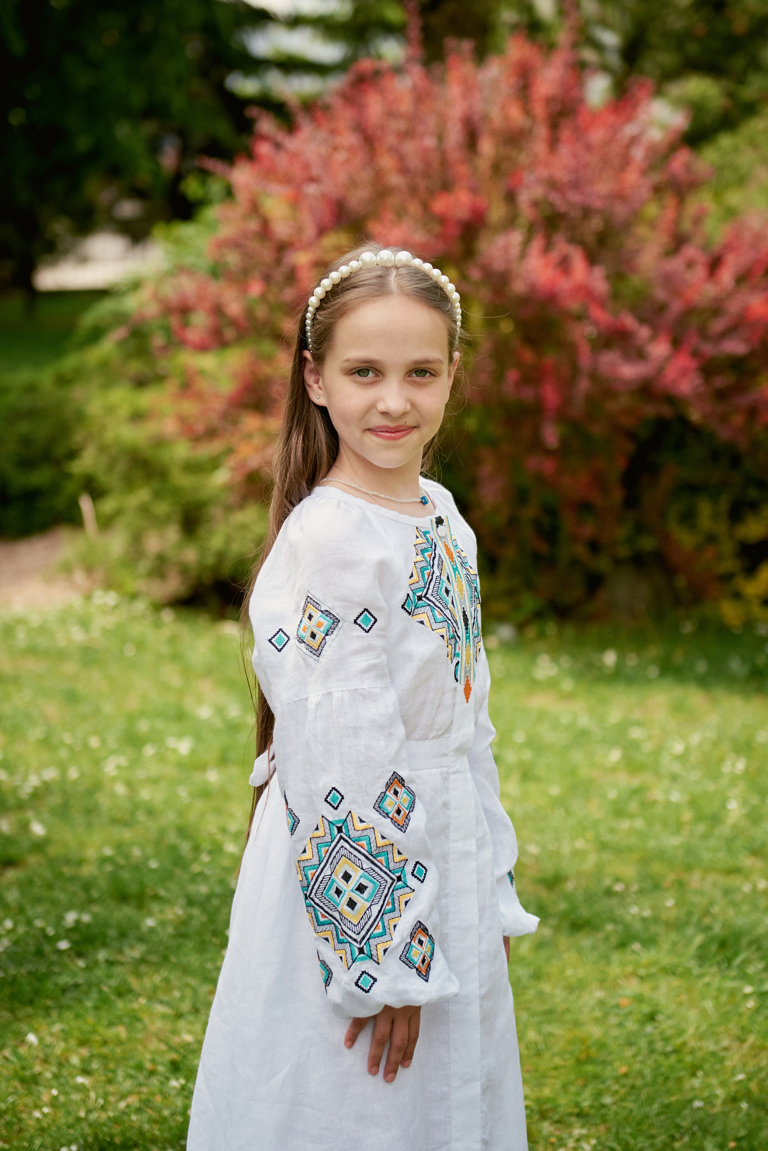 Храм Матері Божої Неустанної Помочі (біля літака). Фотограф новонароджених діток та їх сімей в Тернополі