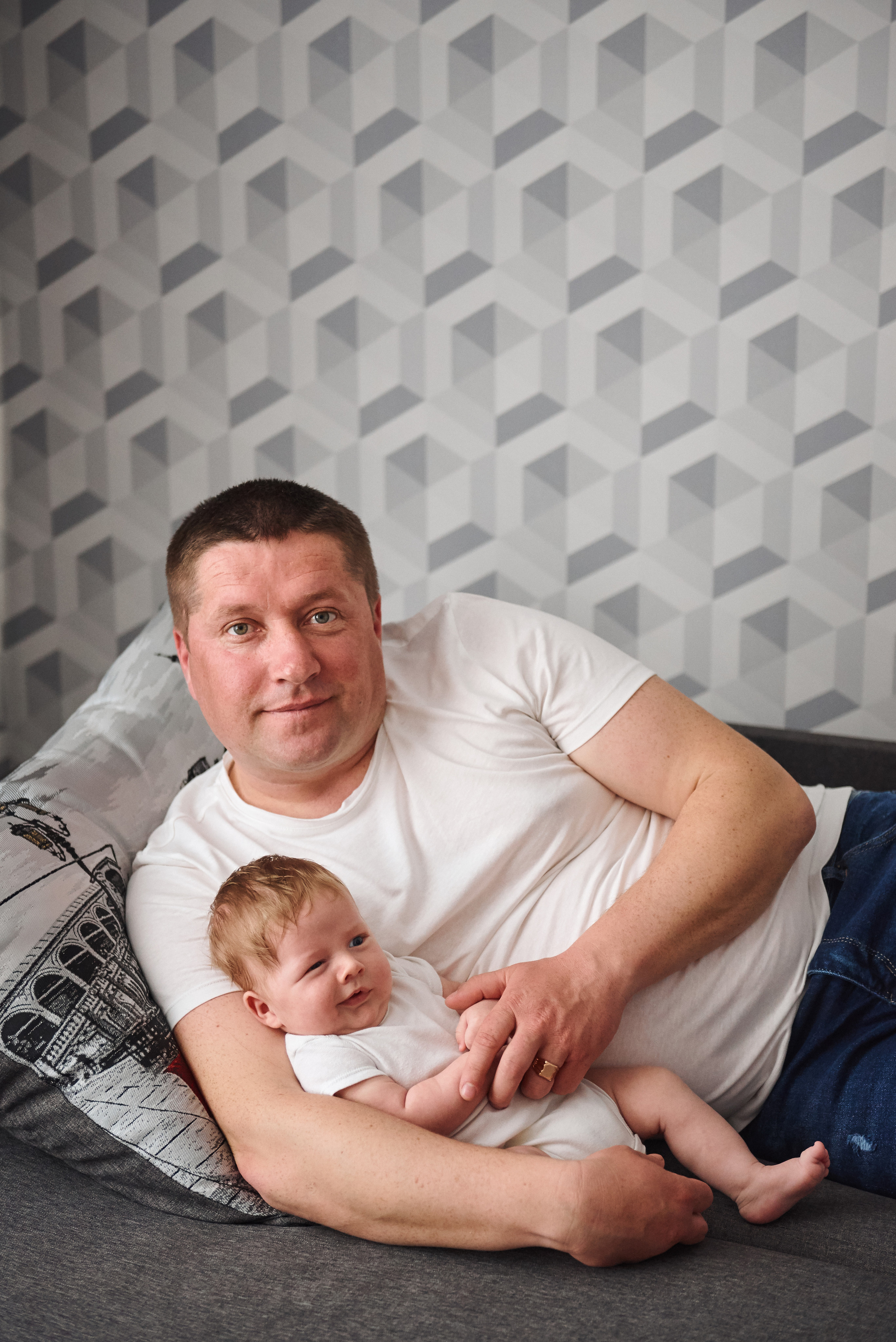 Таня Віталій Давид і Ніка. Фотограф новонароджених діток та їх сімей в Тернополі