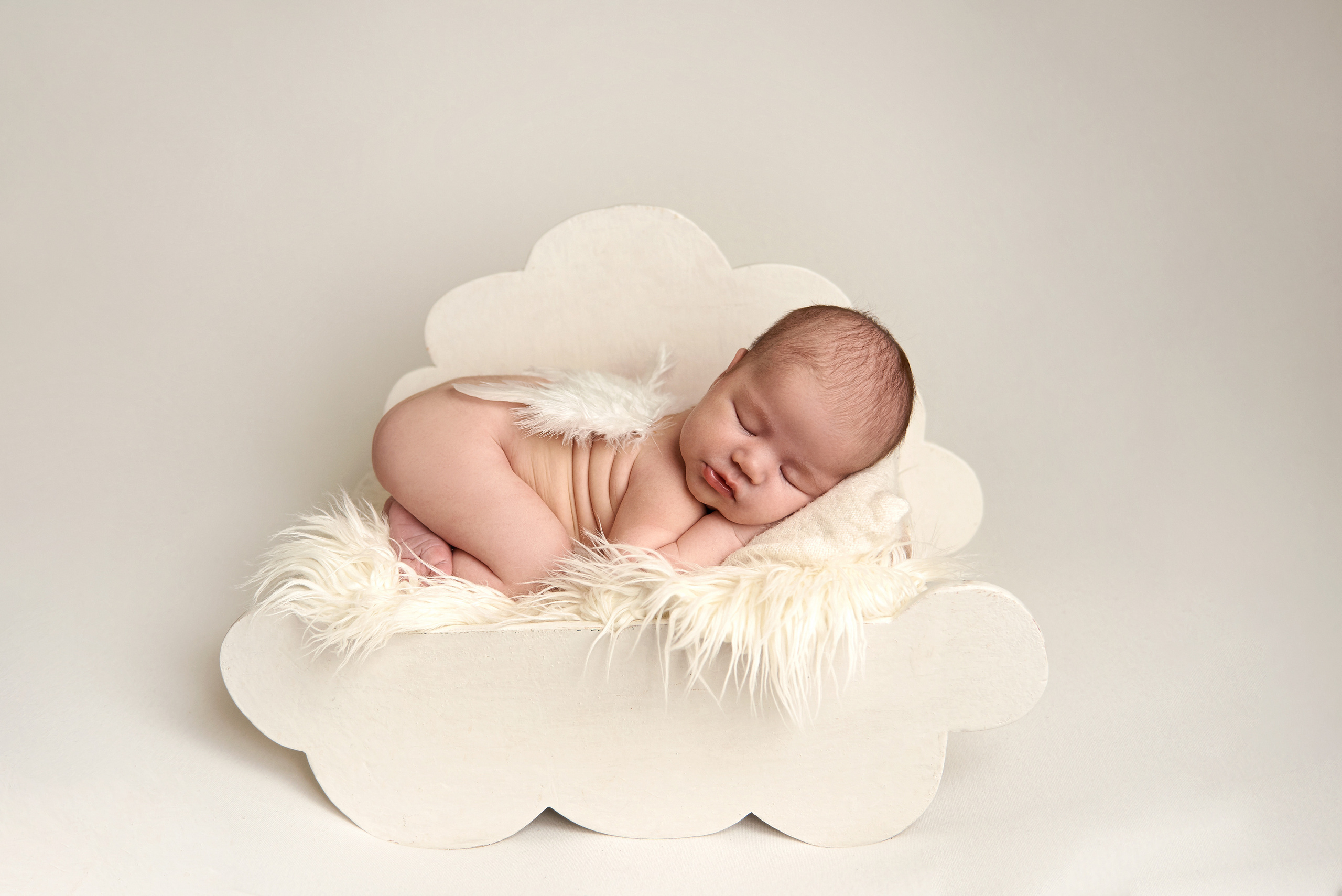 Newborn. Фотограф новонароджених діток та їх сімей в Тернополі