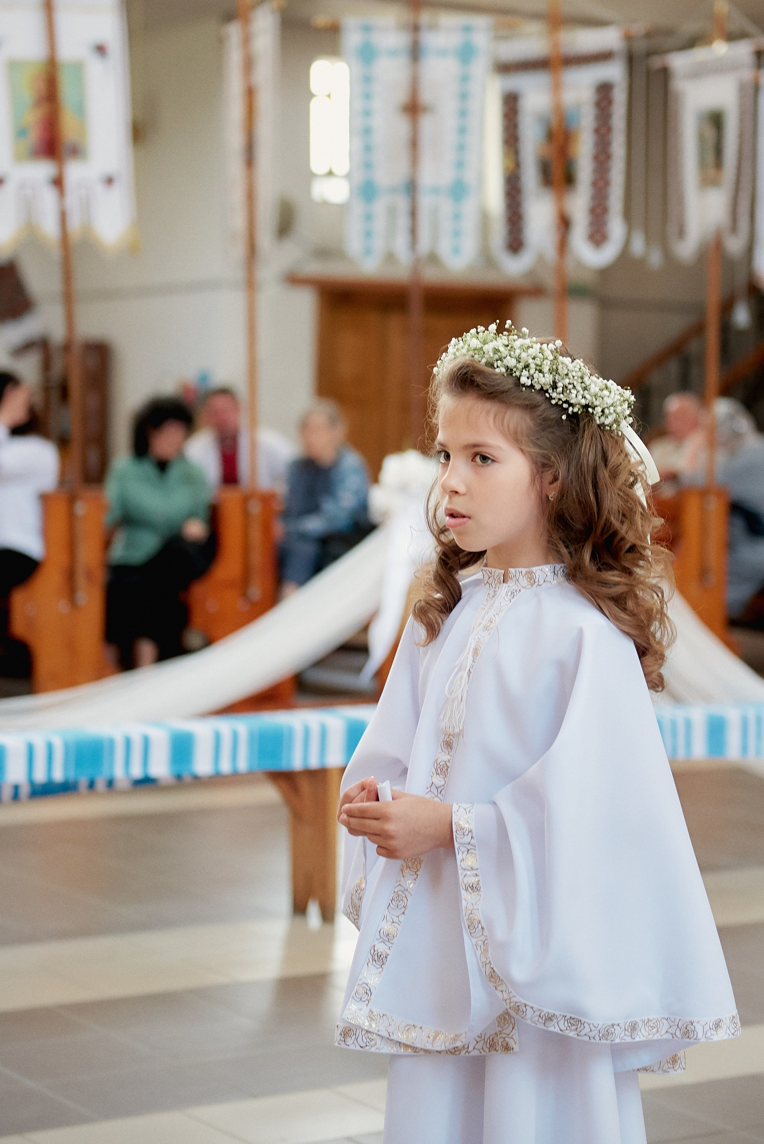 Причастя. Фотограф новонароджених діток та їх сімей в Тернополі