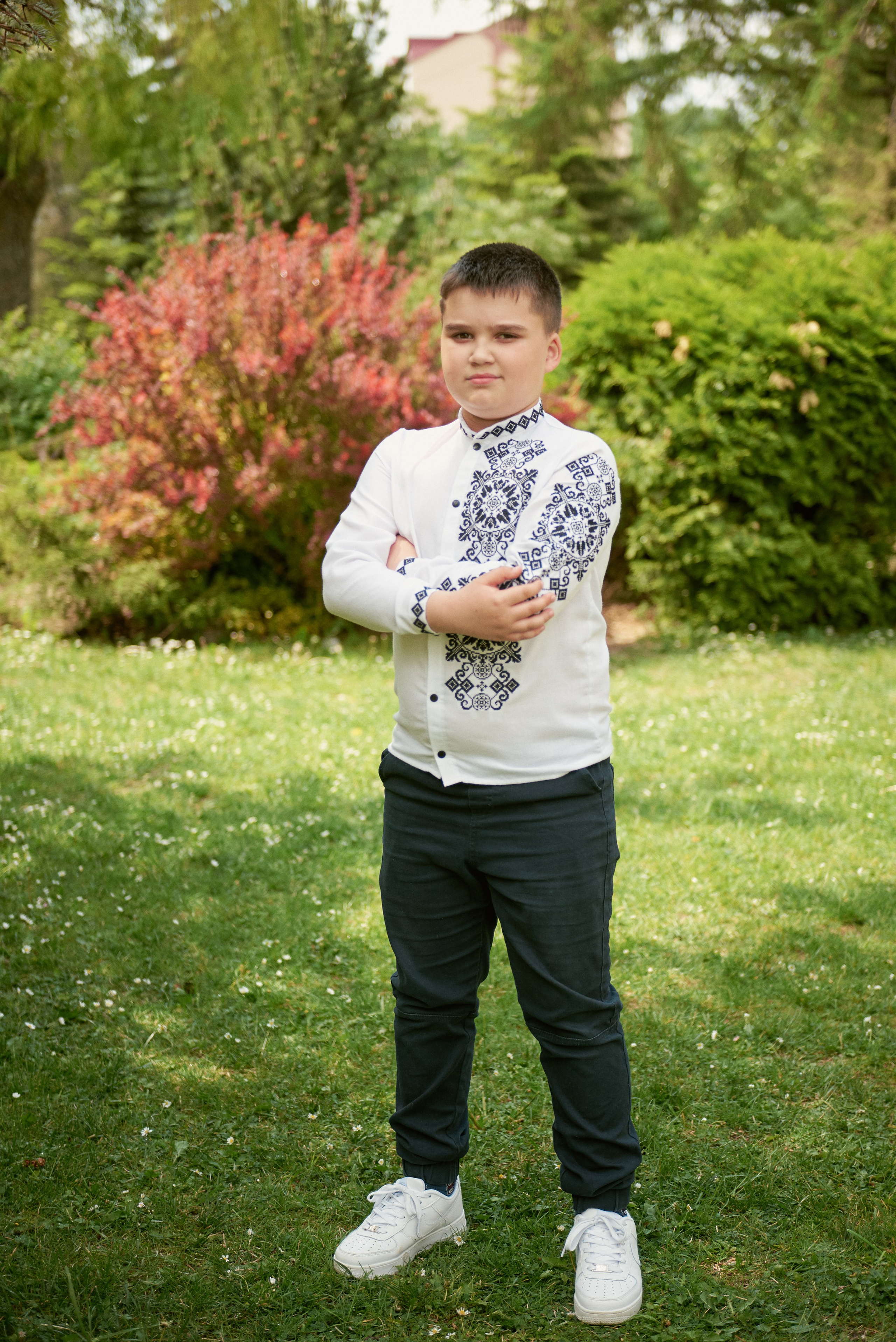 Храм Матері Божої Неустанної Помочі (біля літака). Фотограф новонароджених діток та їх сімей в Тернополі