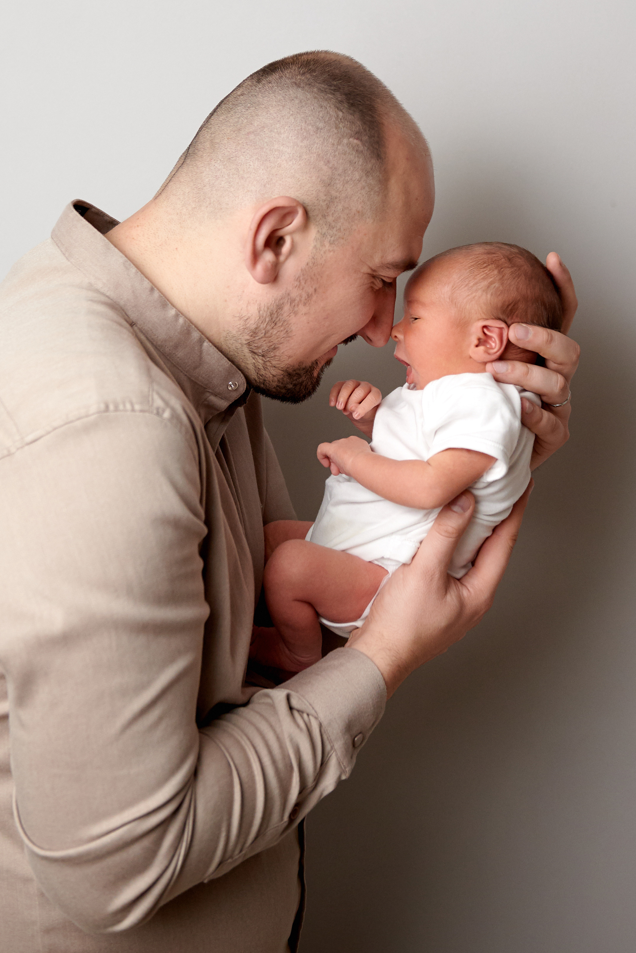 Lifestyle + малюк. Фотограф новонароджених діток та їх сімей в Тернополі