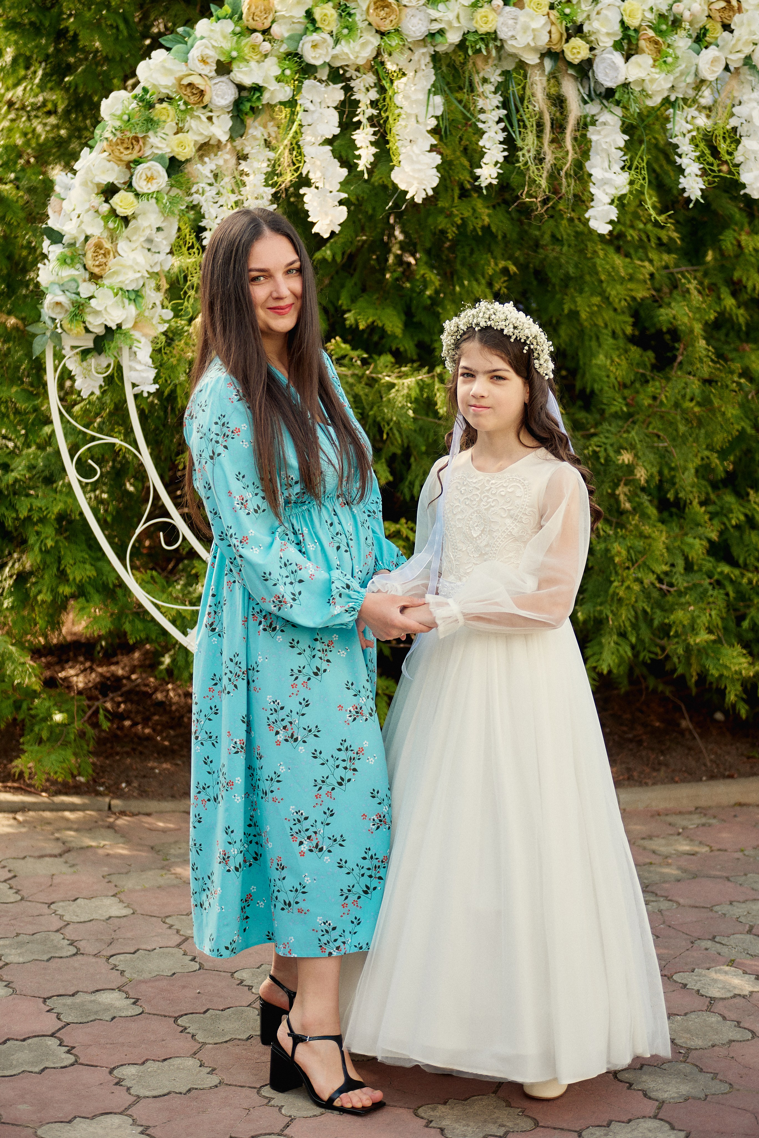 Церква св. Петра. Фотограф новонароджених діток та їх сімей в Тернополі