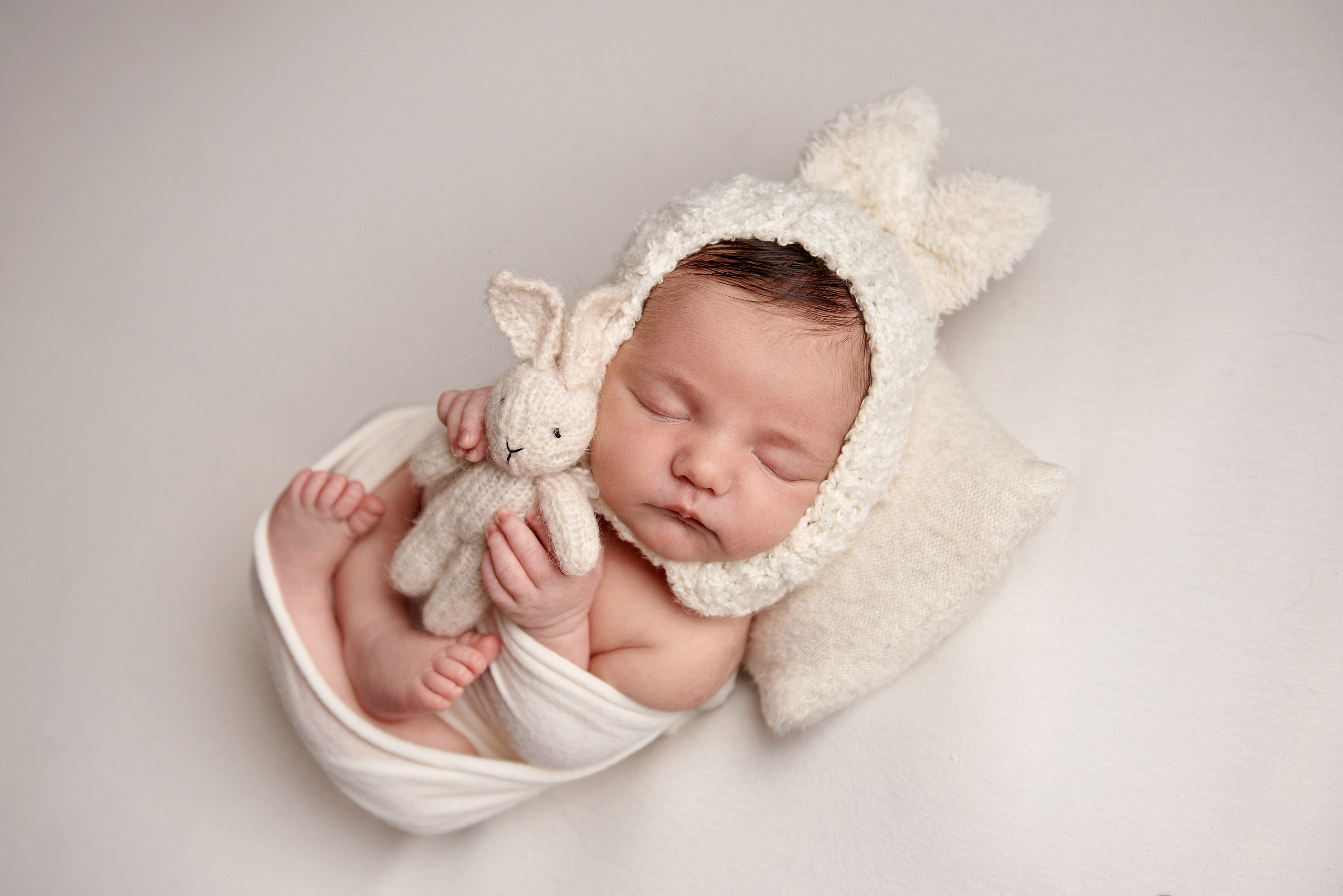 Newborn. Фотограф новонароджених діток та їх сімей в Тернополі