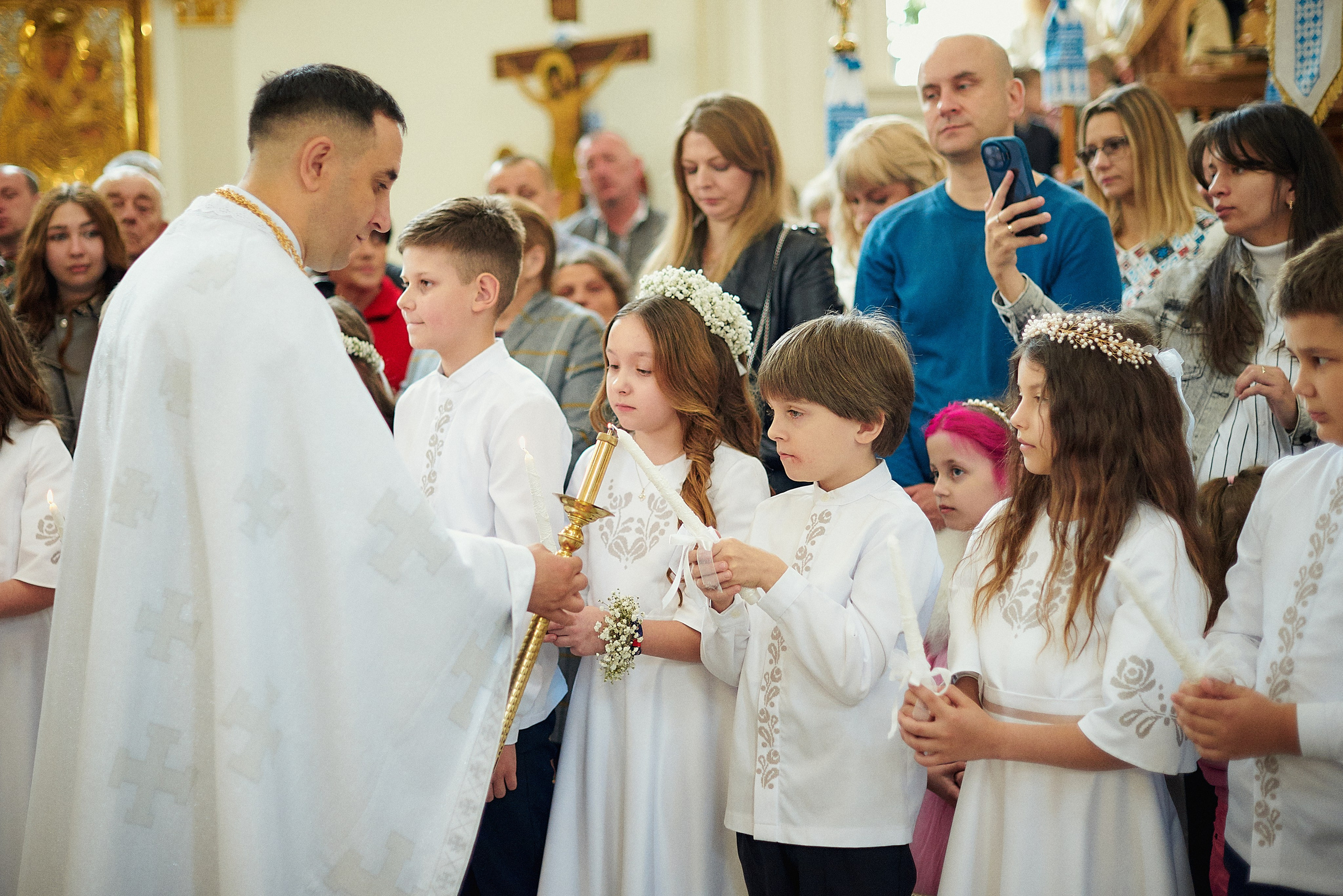 Церква Івана Богуслова. Фотограф новонароджених діток та їх сімей в Тернополі